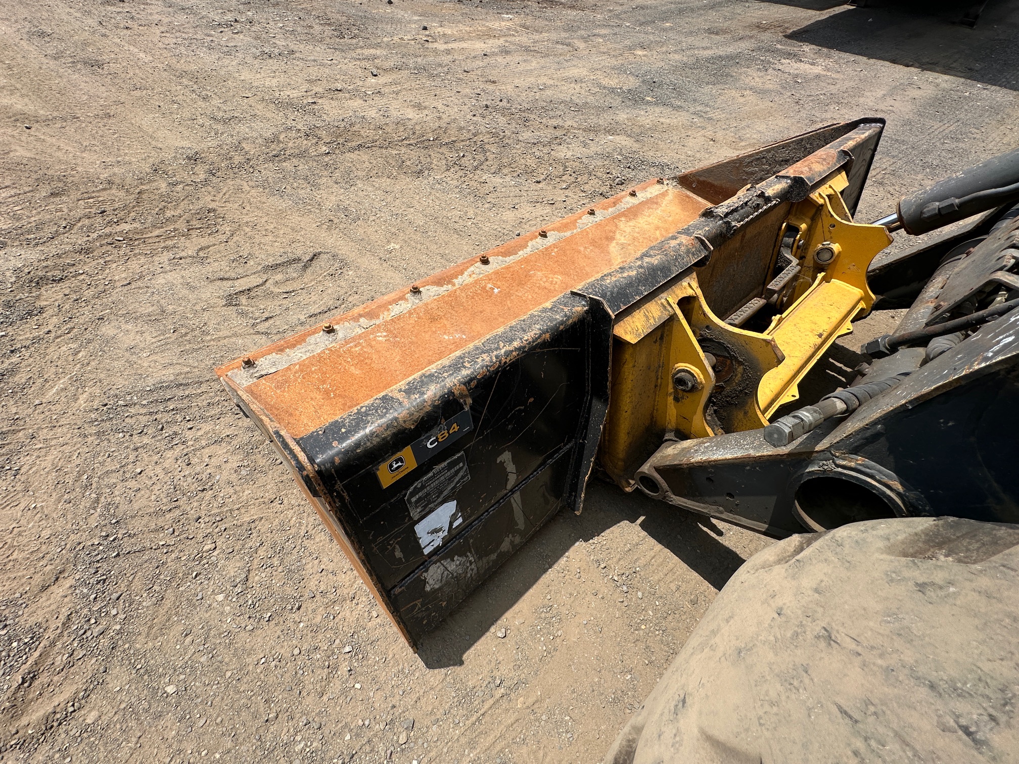 2017 DEERE 332G - Image 13