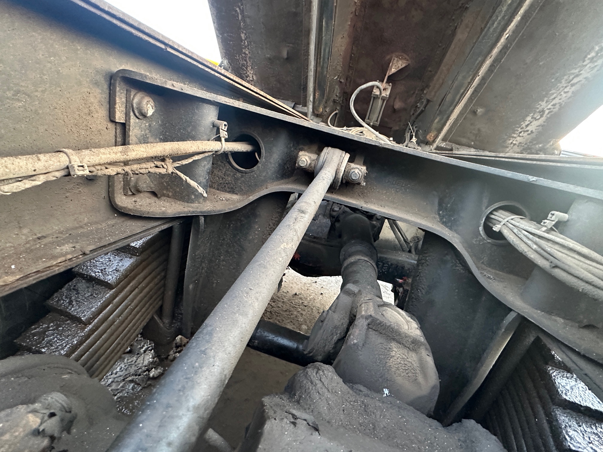 2017 MACK Granite GU713 - Image 20