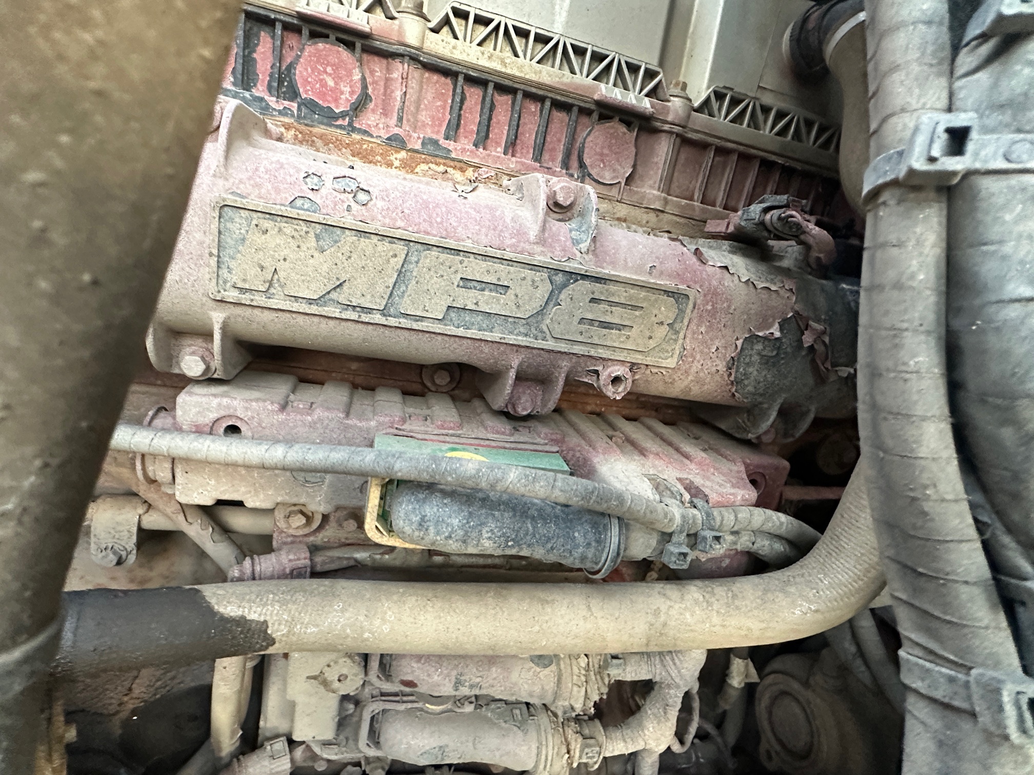 2017 MACK Granite GU713 - Image 32