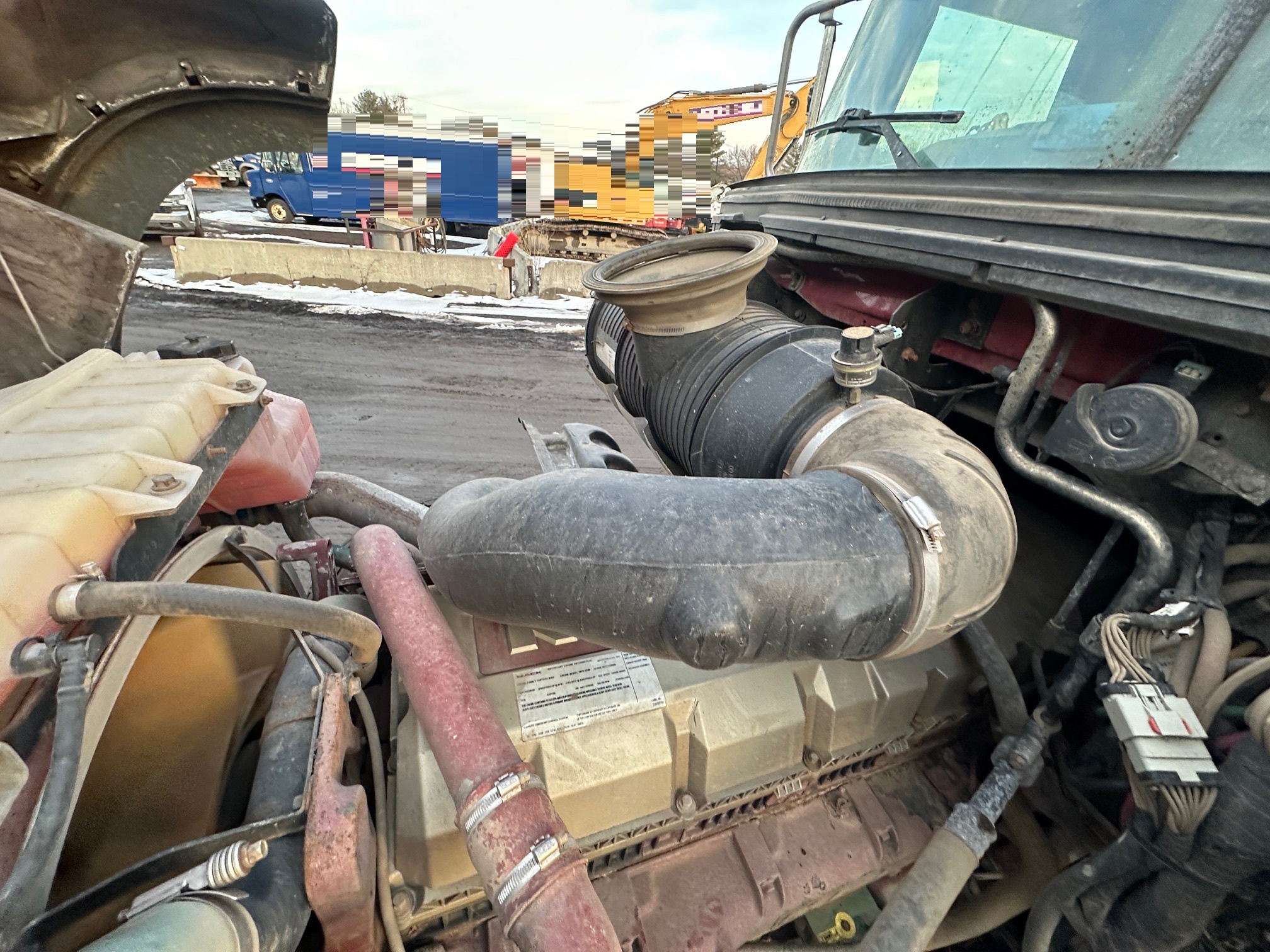 2017 MACK Granite GU713 - Image 34