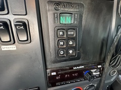 2017 MACK Granite GU713 - Image 39