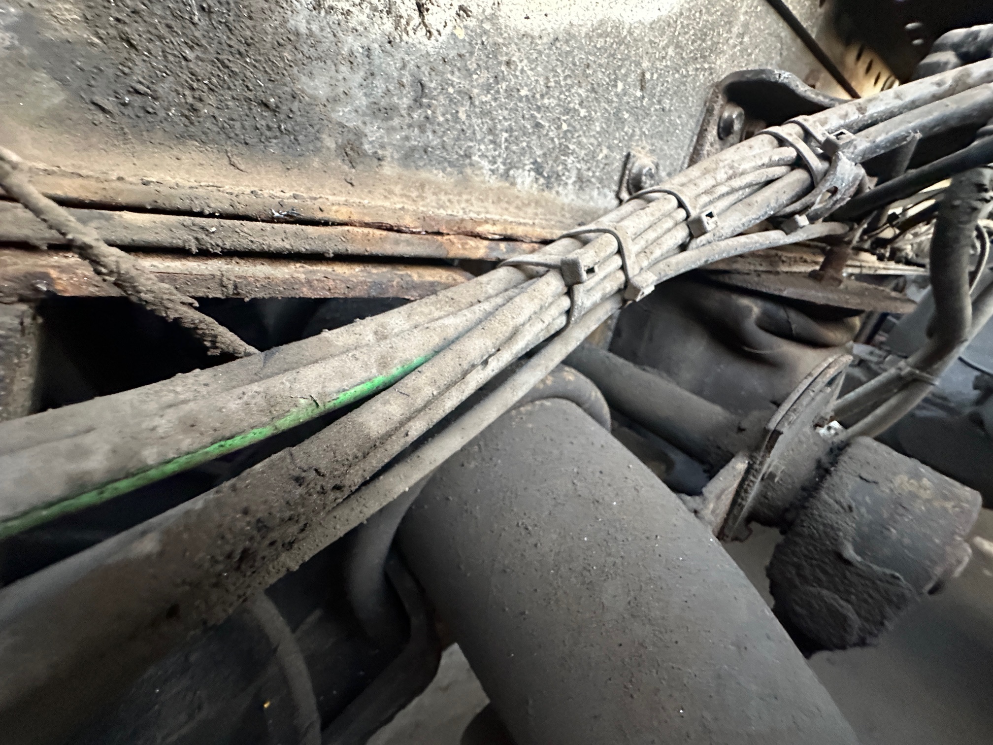 2017 MACK Granite GU713 - Image 48