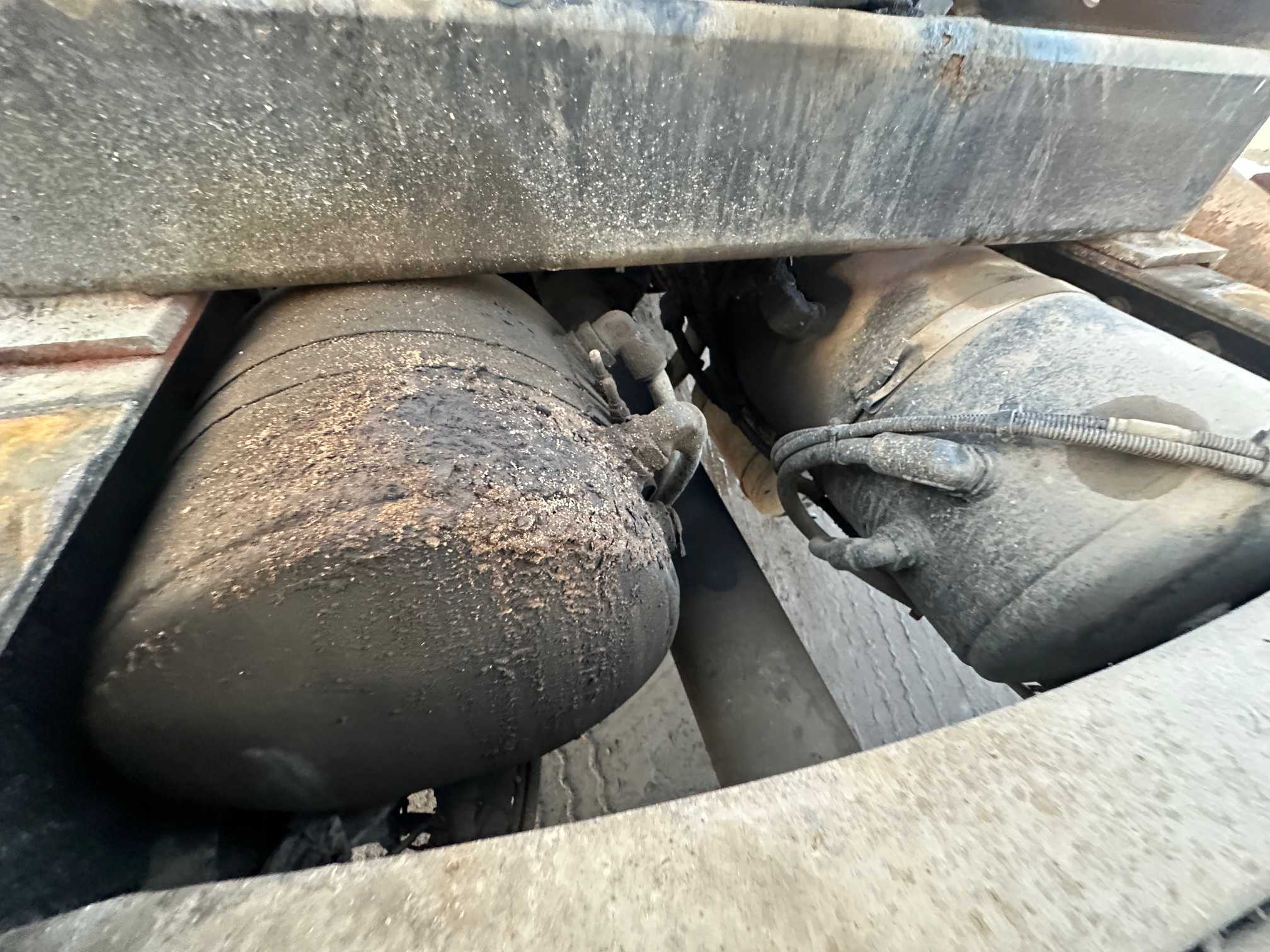 2017 MACK Granite GU713 - Image 49