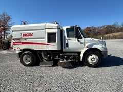 2007 INTERNATIONAL 4300 - Image 2