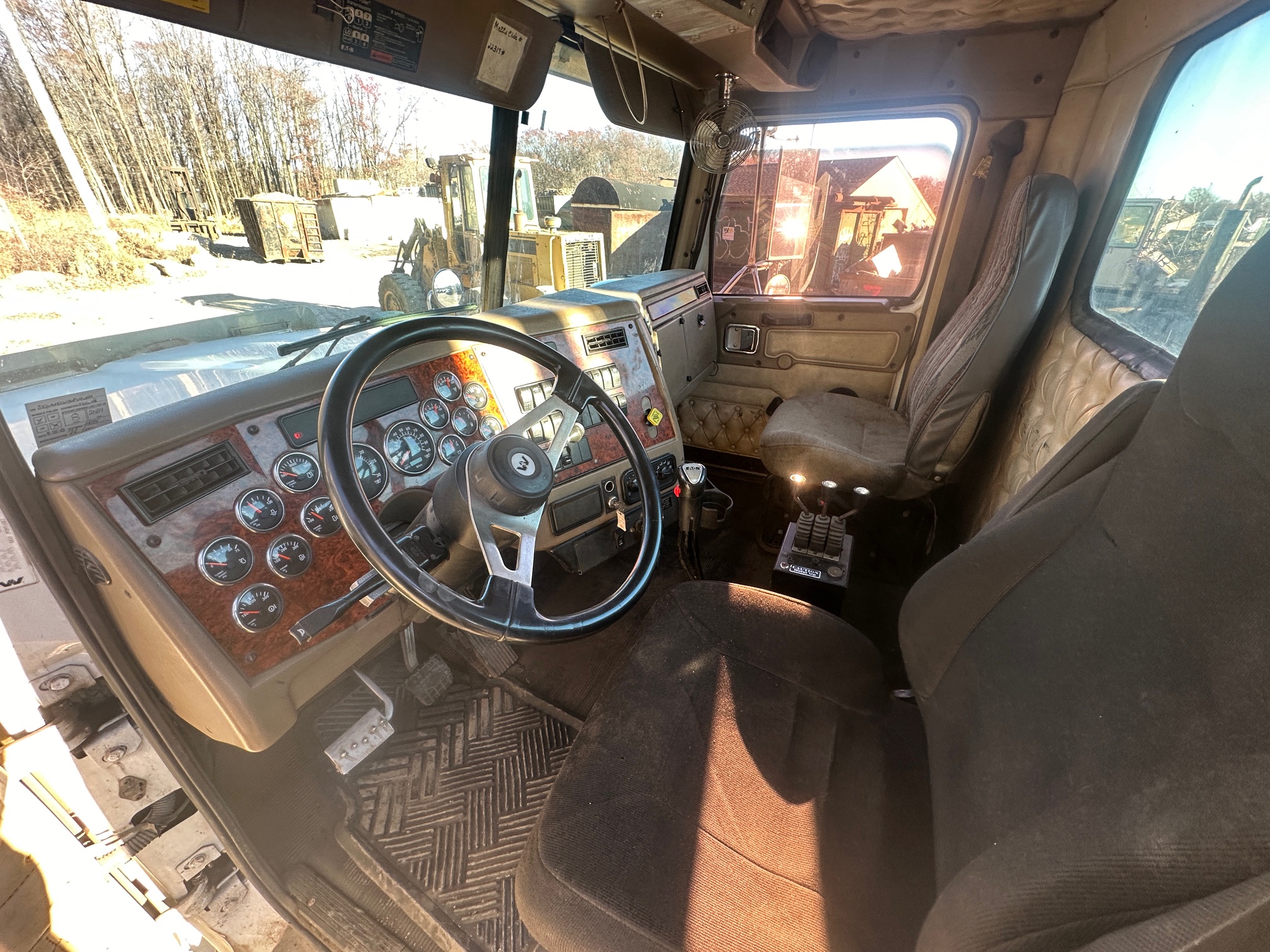 2006 WESTERN STAR 4900 FA - Image 30