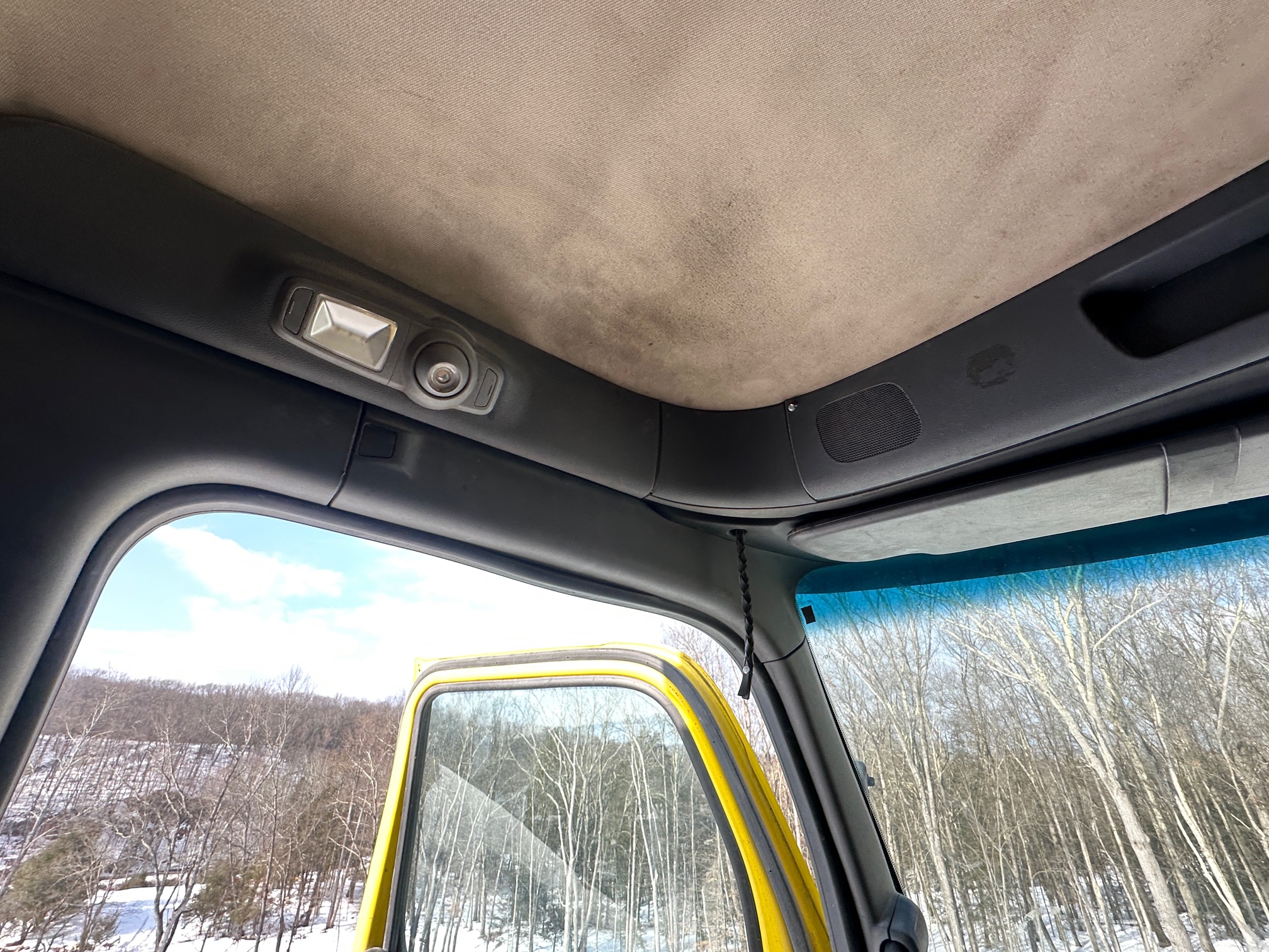 2016 PETERBILT 579 - Image 17