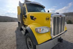2016 PETERBILT 567 - Image 4