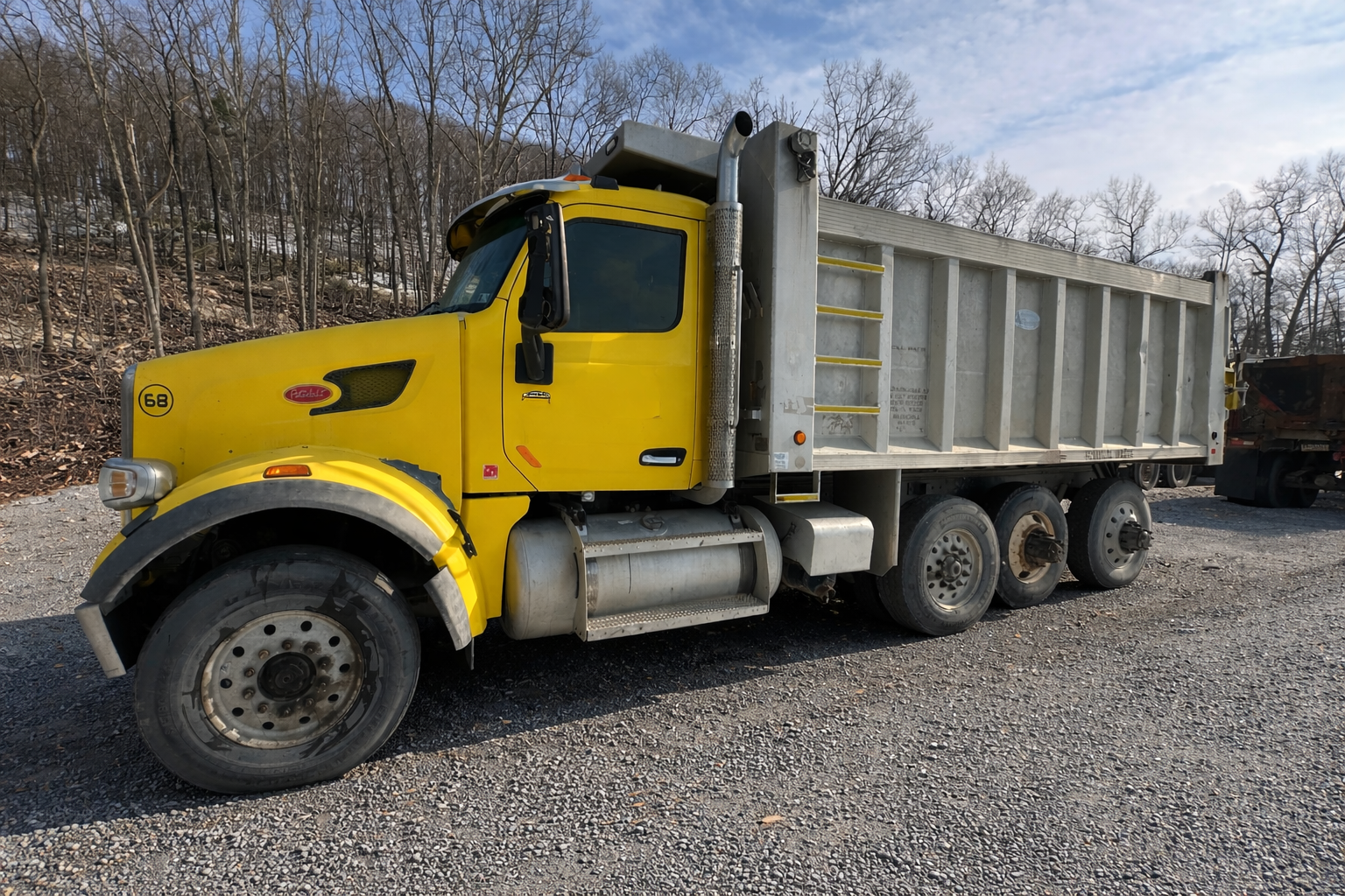 2016 PETERBILT 579 - Image 5