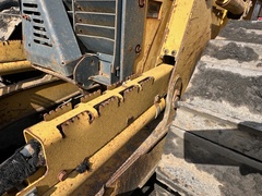 2005 DEERE 650J LGP - Image 21