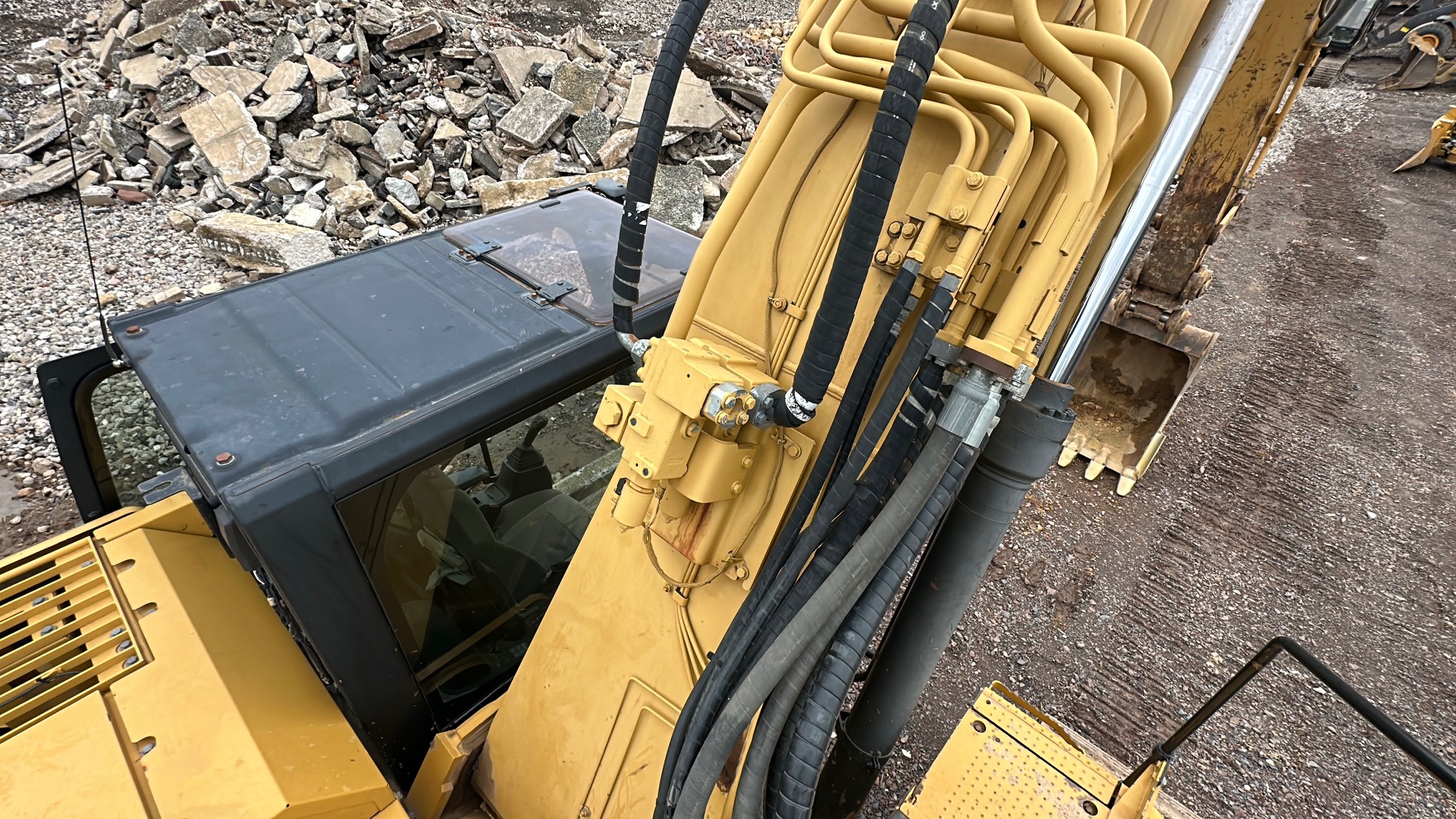 2014 CATERPILLAR 328D LCR - Image 27