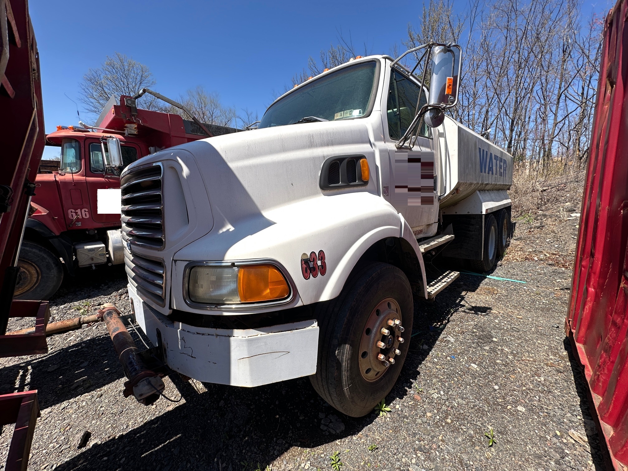 1997 FORD Water Truck - Image 4