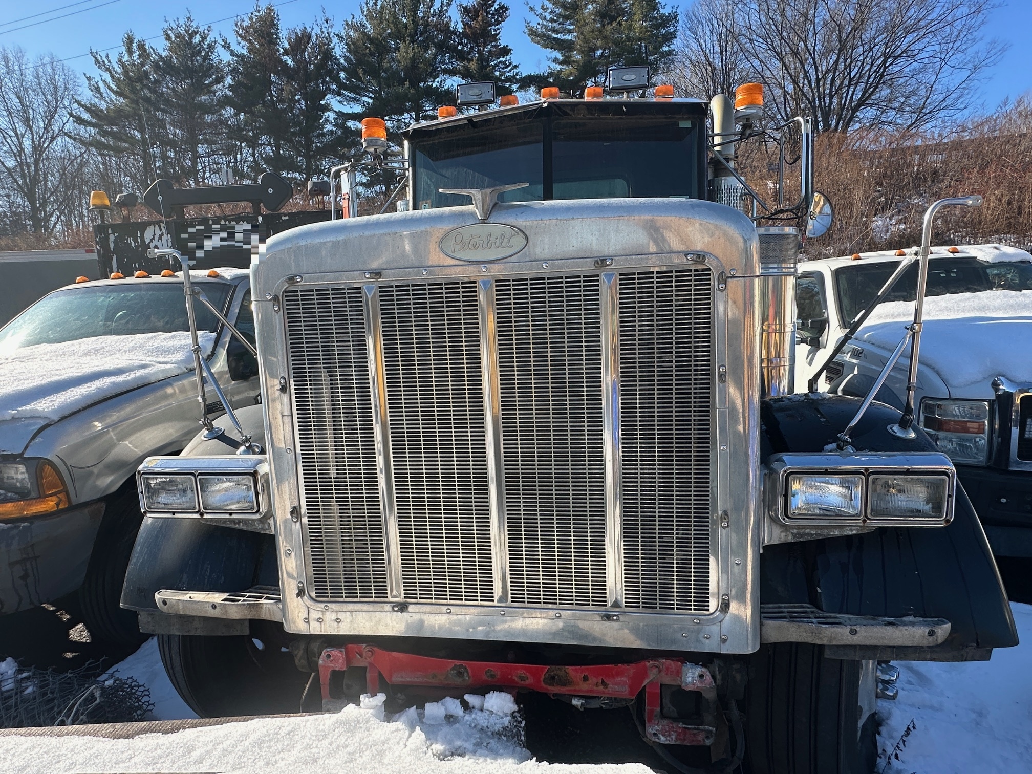 1997 PETERBILT 389 - Image 2
