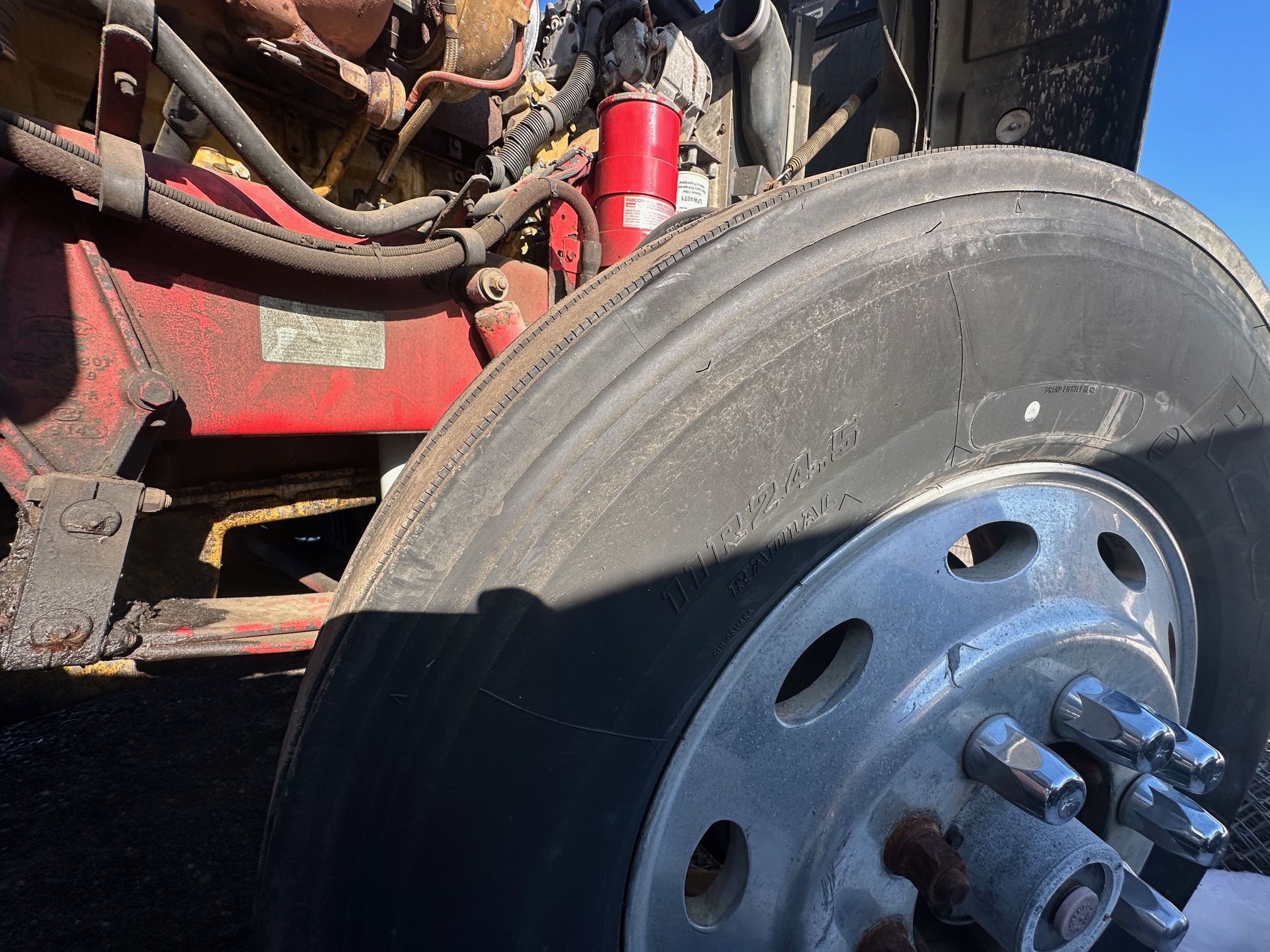 1997 PETERBILT 389 - Image 29