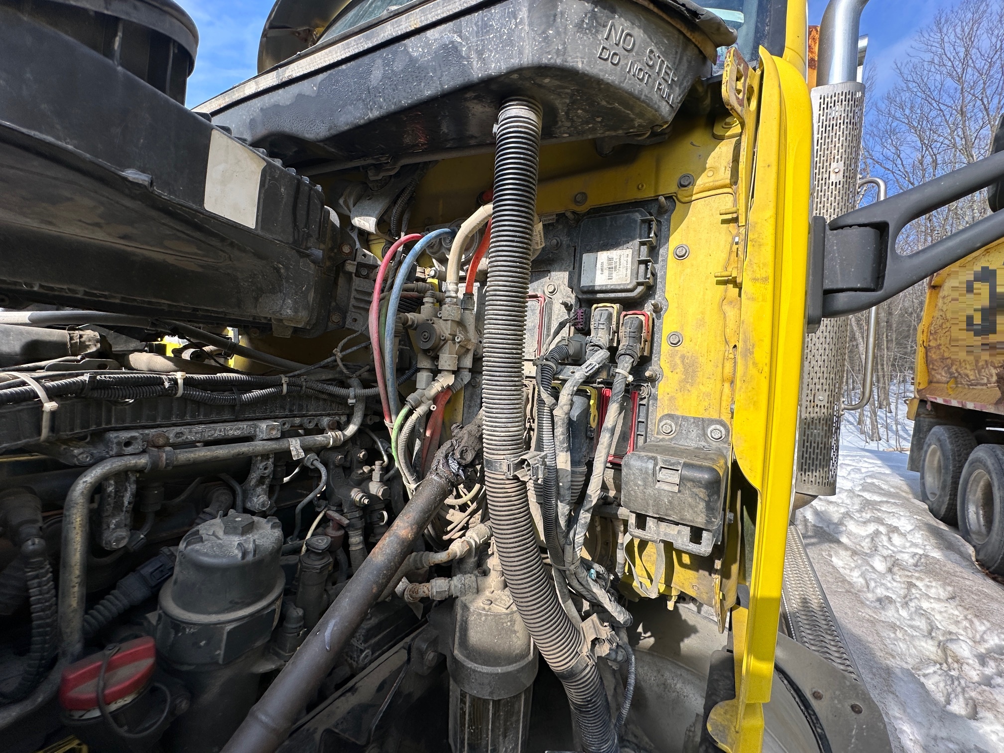 2016 PETERBILT 579 - Image 9