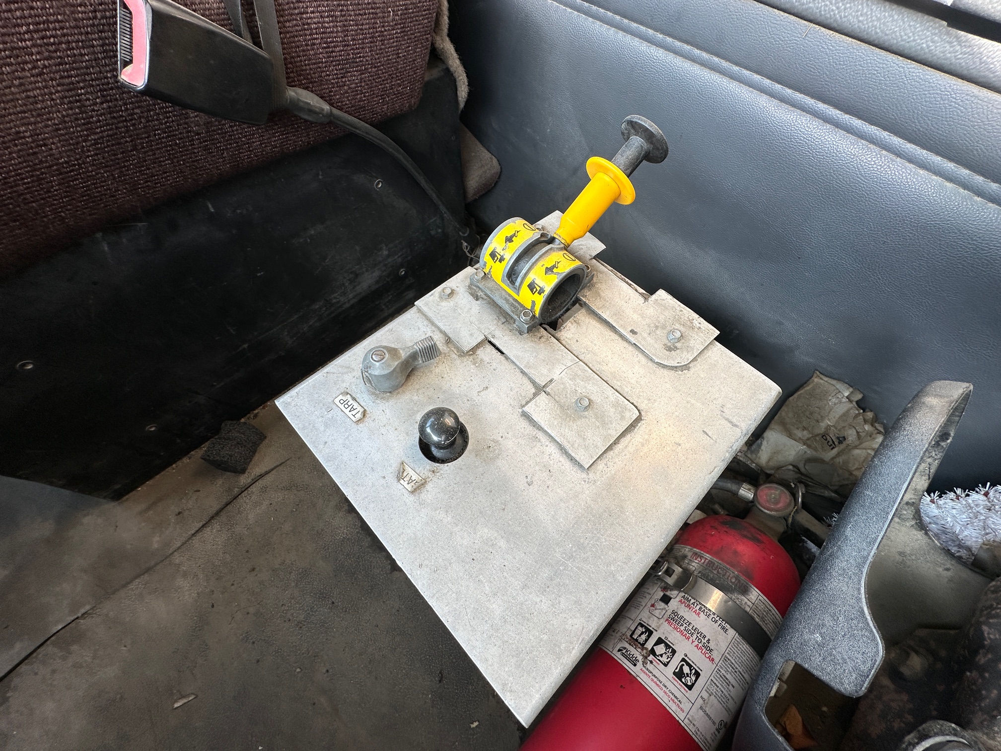 2016 PETERBILT 579 - Image 20