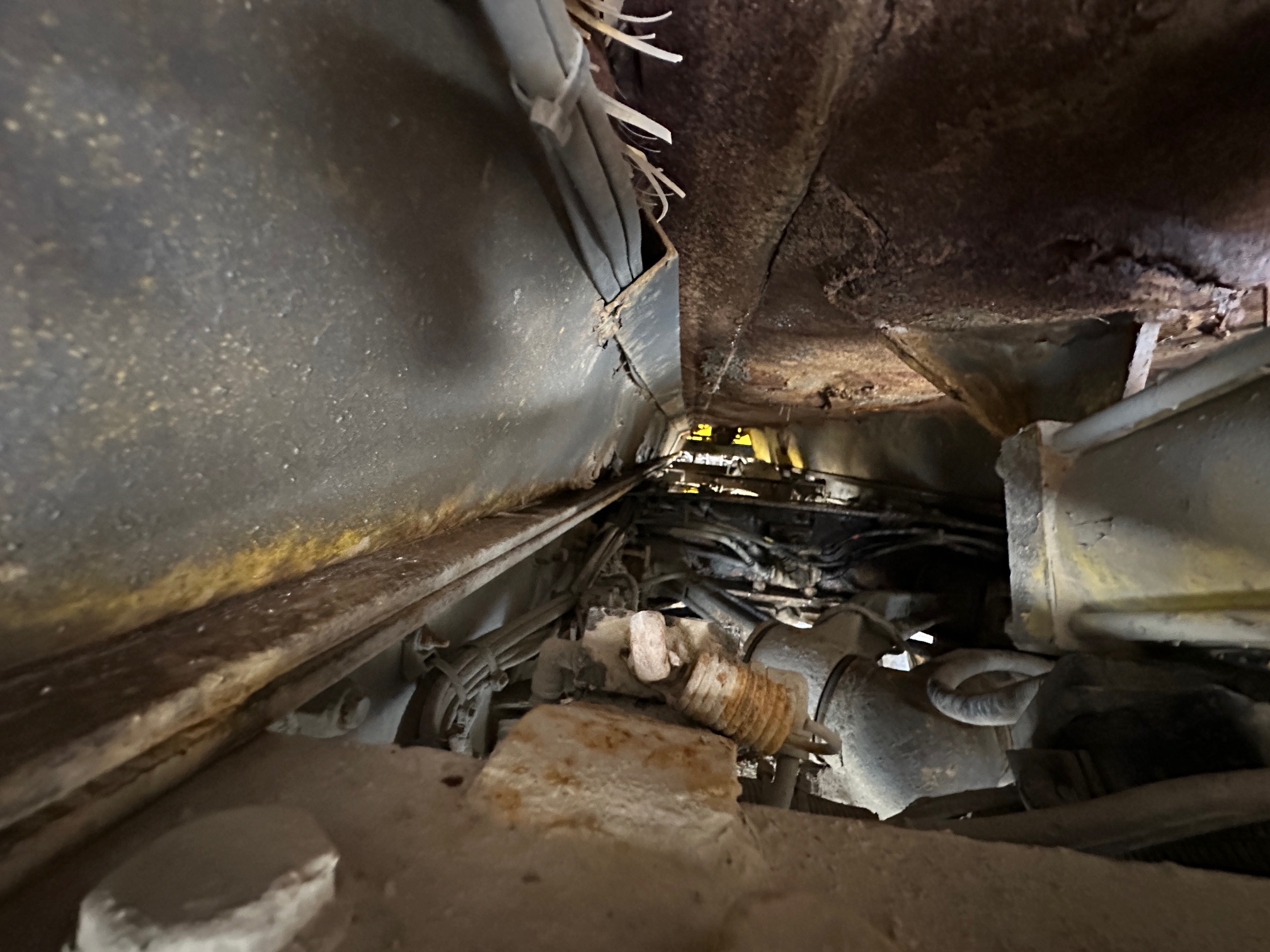 2016 PETERBILT 579 - Image 24