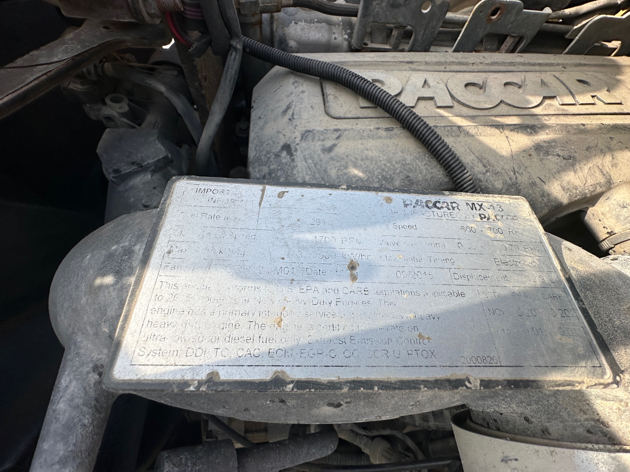 2016 PETERBILT 579 - Image 40