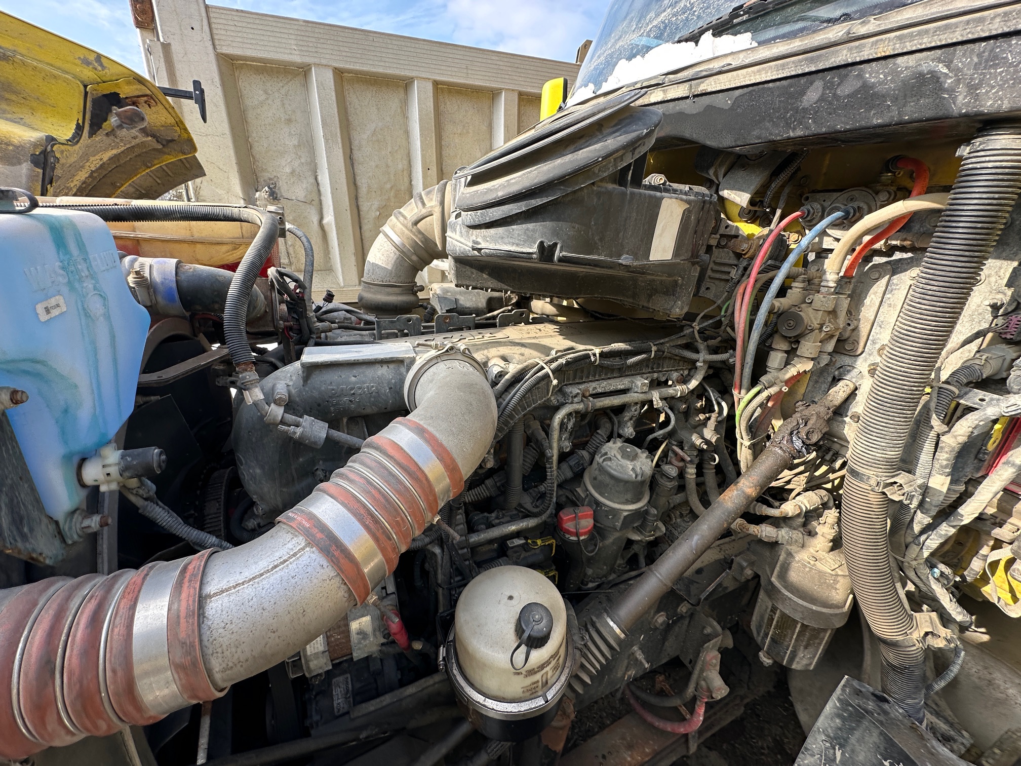 2016 PETERBILT 579 - Image 41