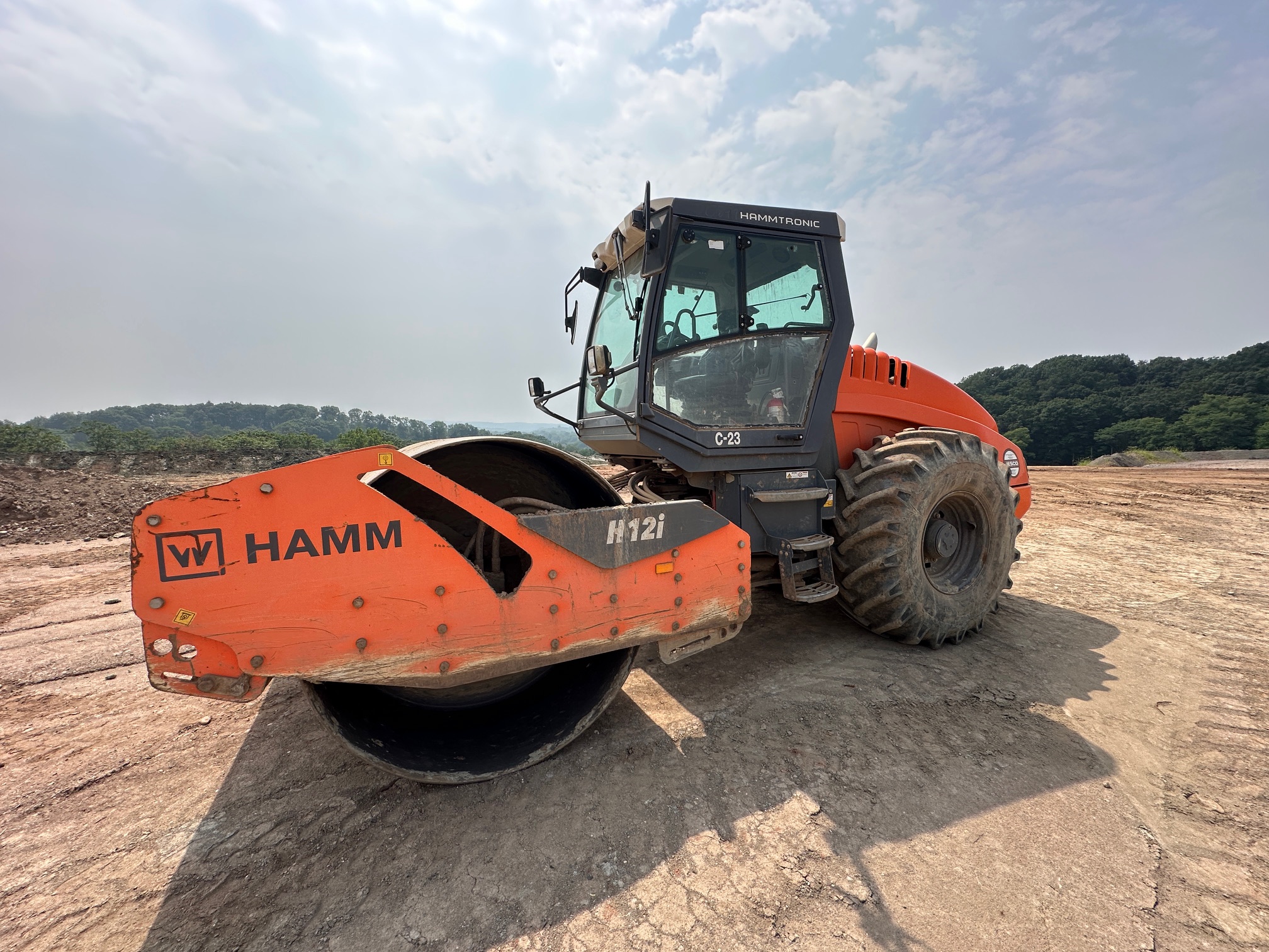 2018 HAMM H12i - Image 11