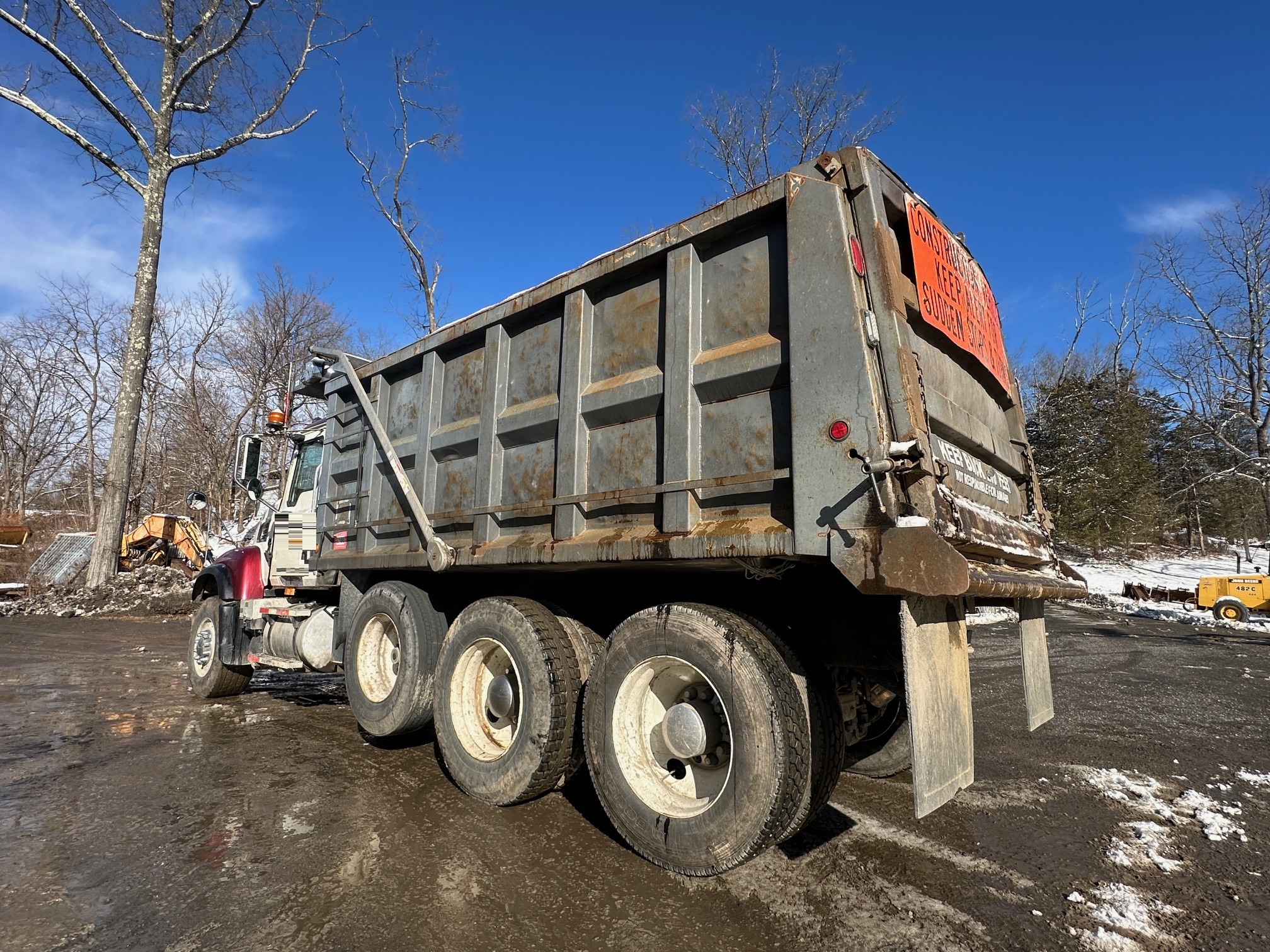 2005 MACK CV713 - Image 11