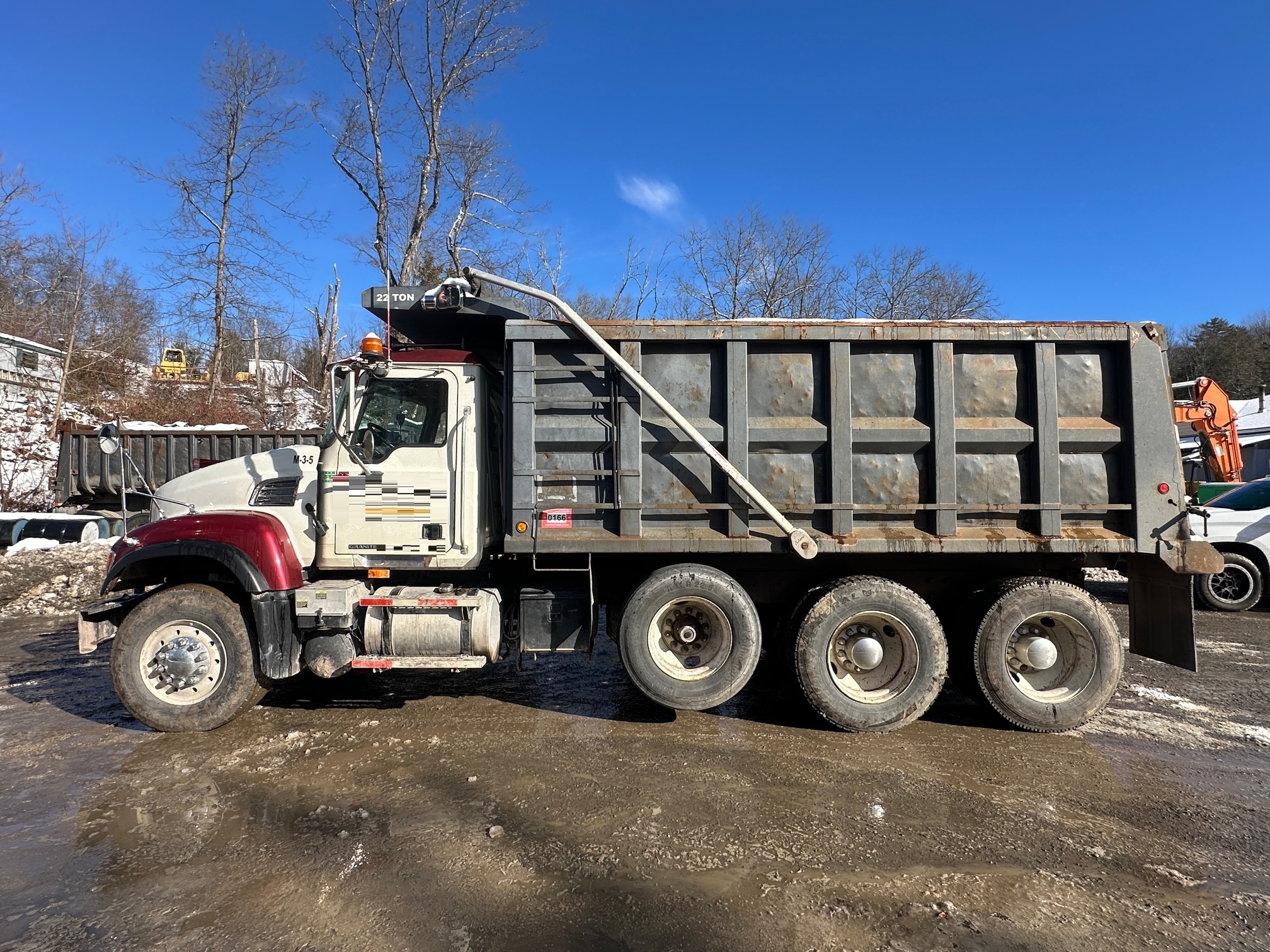 2005 MACK CV713 - Image 13