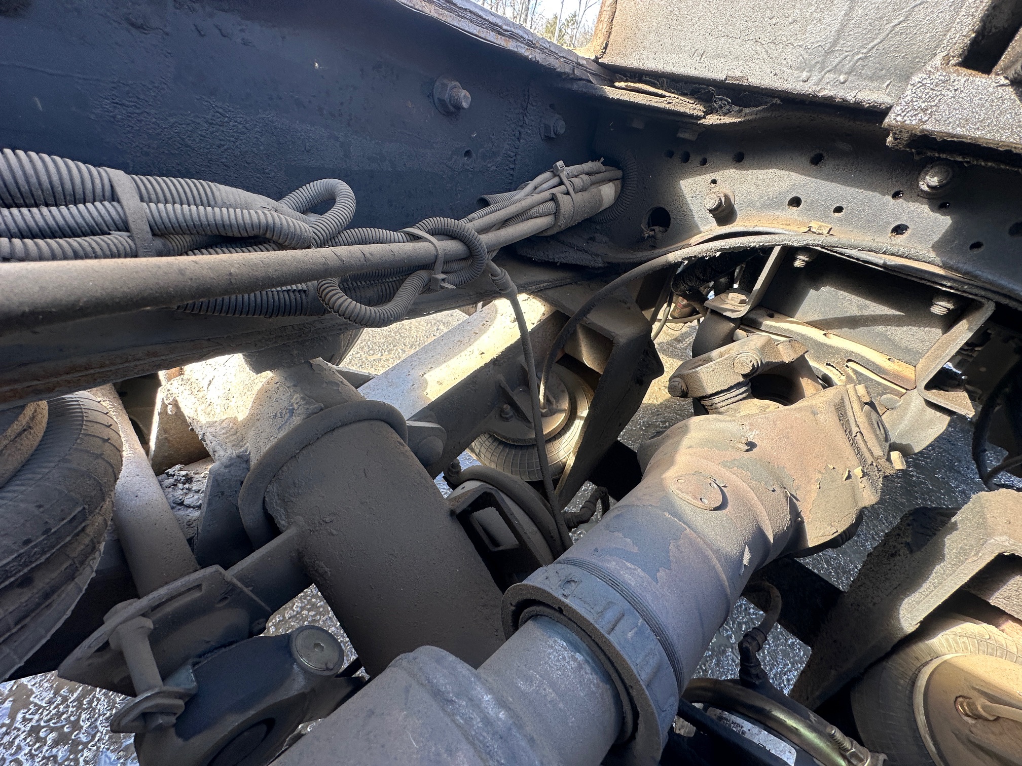 2005 MACK CV713 - Image 38