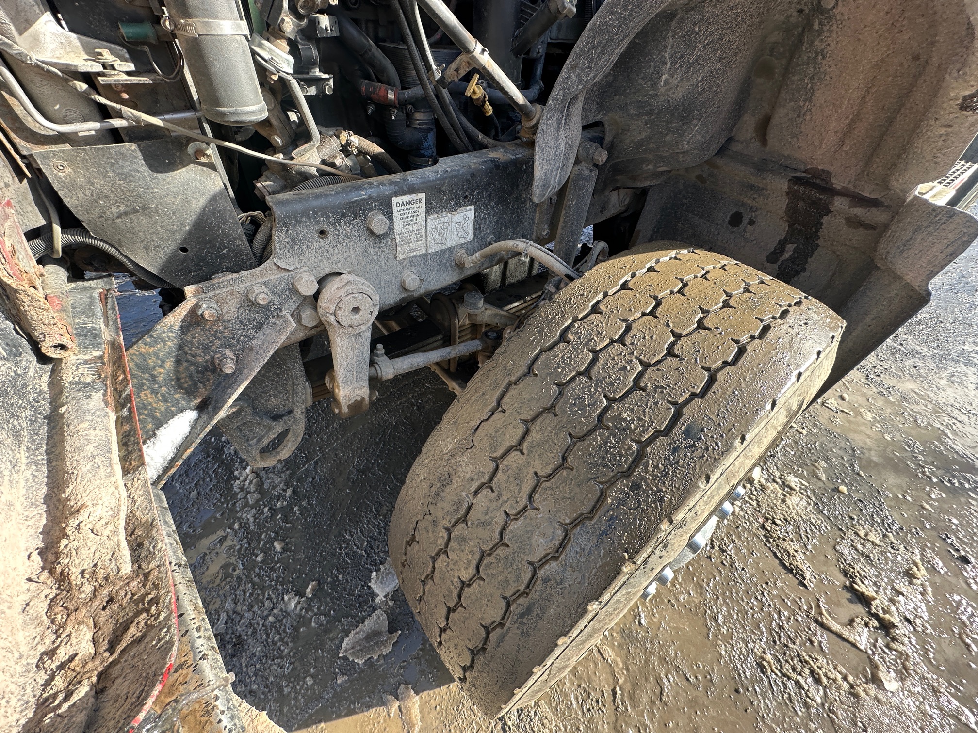 2005 MACK CV713 - Image 42