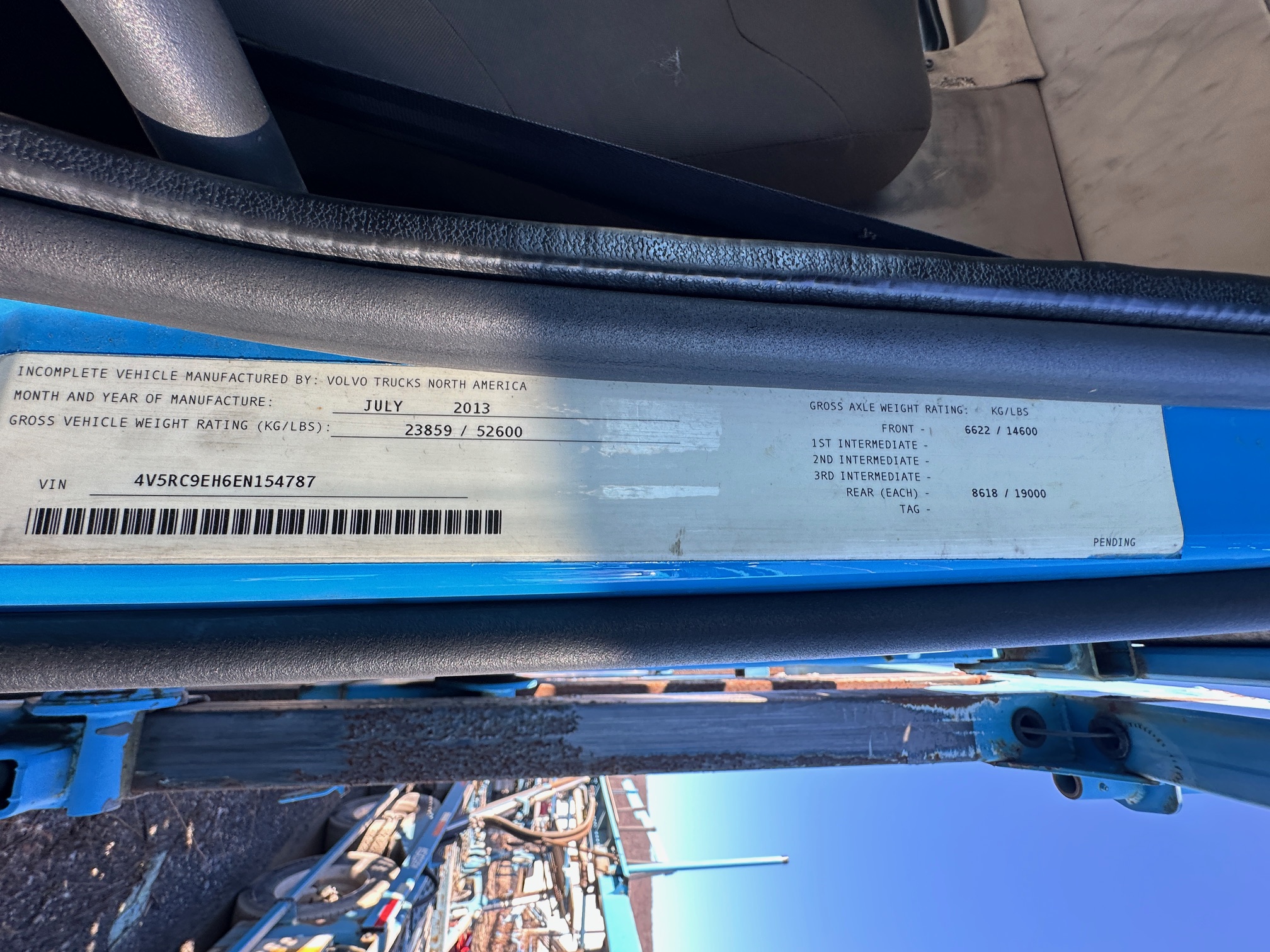 2014 VOLVO VAH 64430 - Image 23