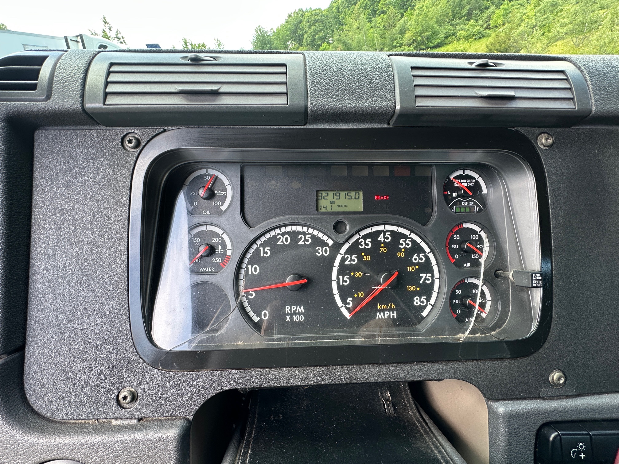 2015 FREIGHTLINER Cascadia - Image 20