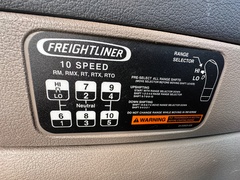 2015 FREIGHTLINER Cascadia - Image 21