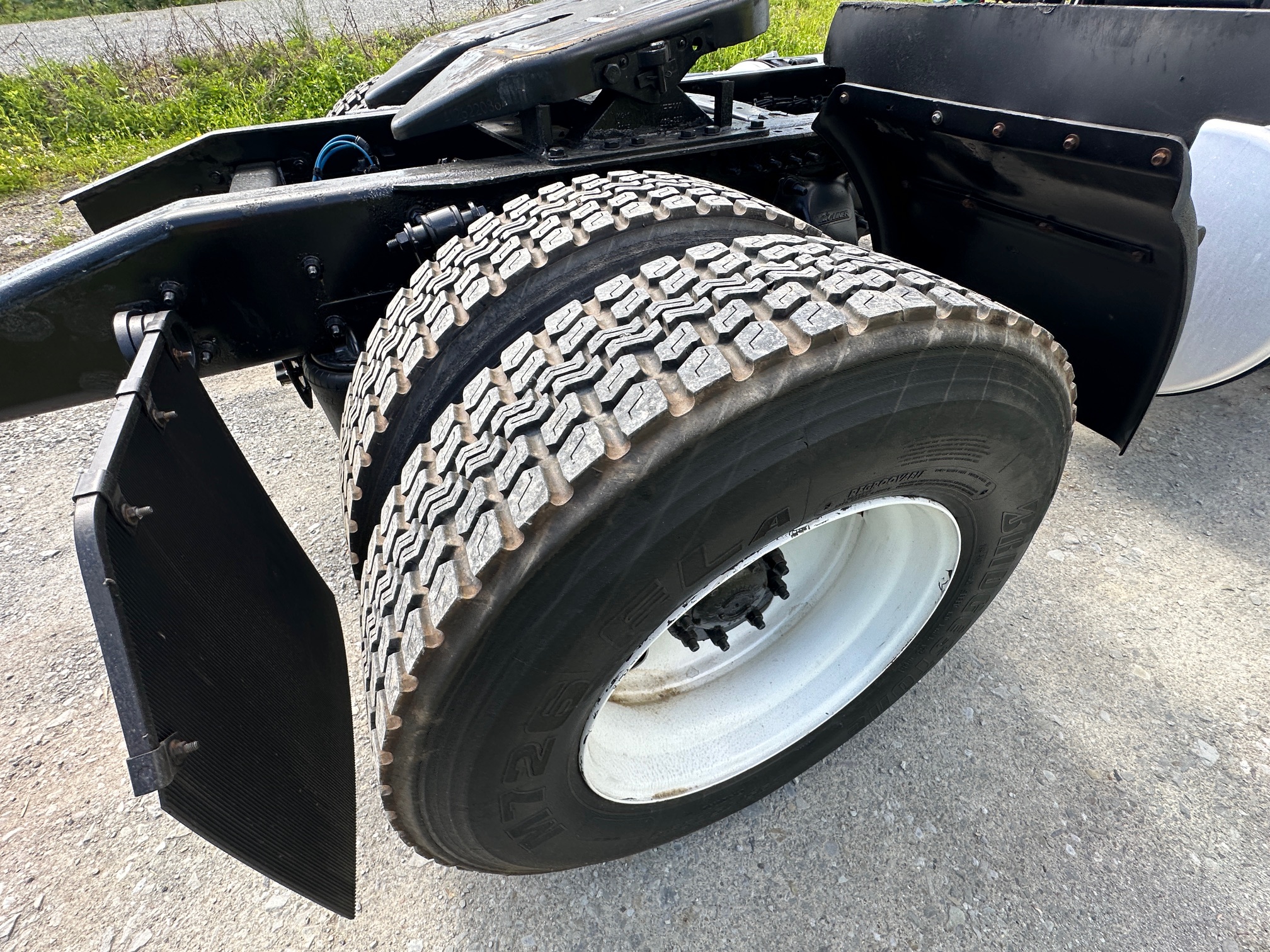 2015 FREIGHTLINER Cascadia - Image 32