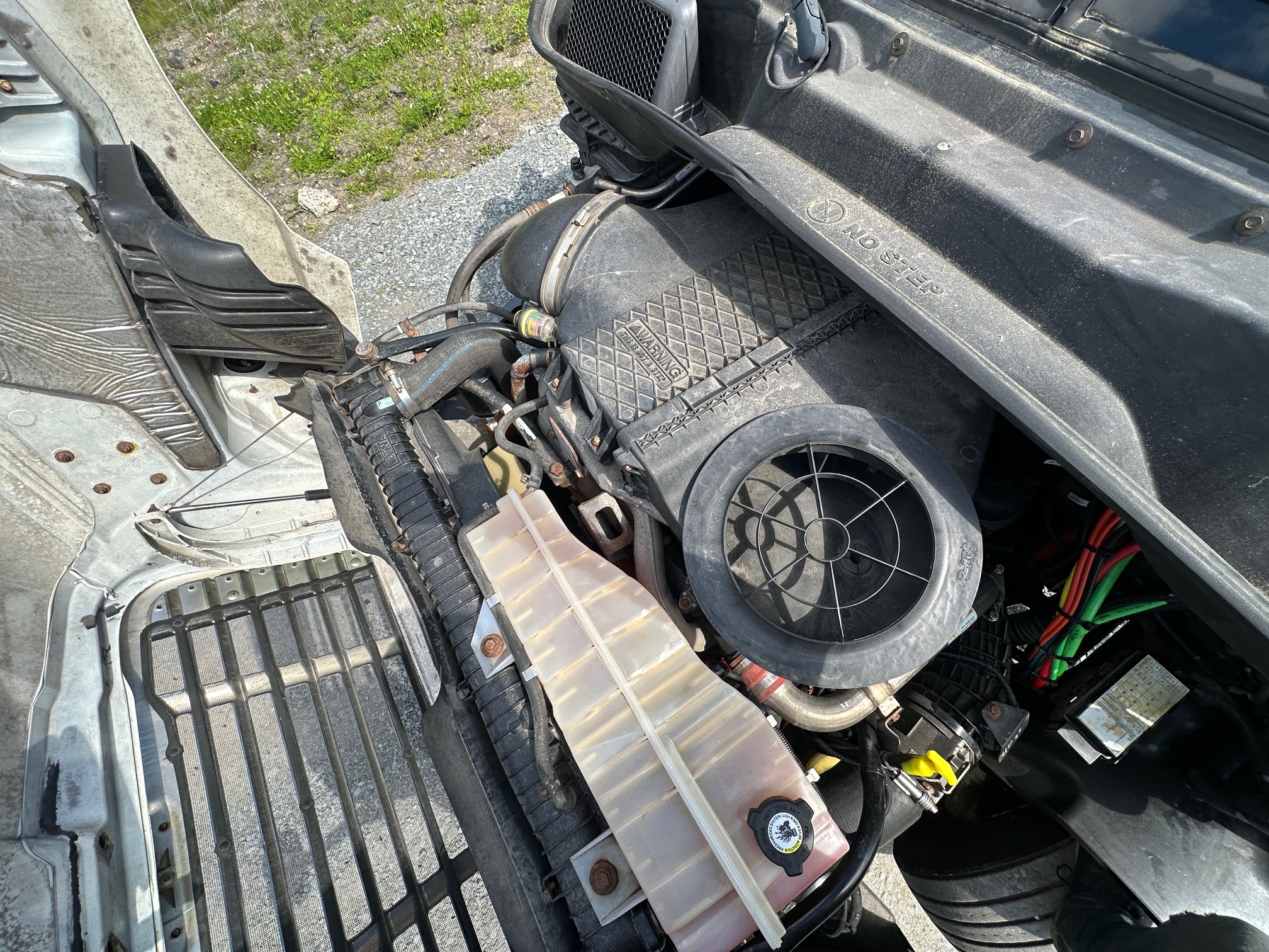 2015 FREIGHTLINER Cascadia - Image 40