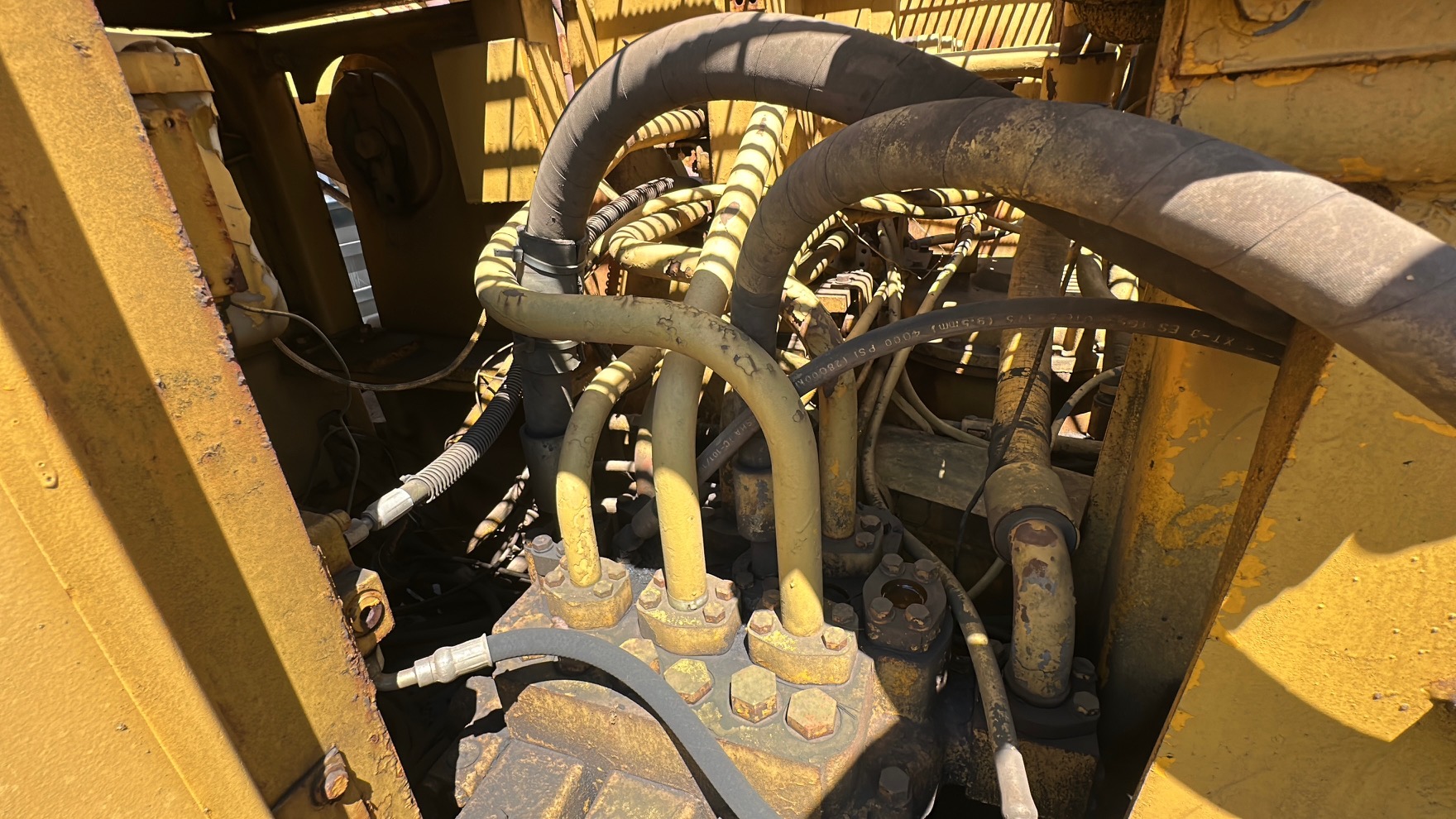 1983 CATERPILLAR 245 - Image 34