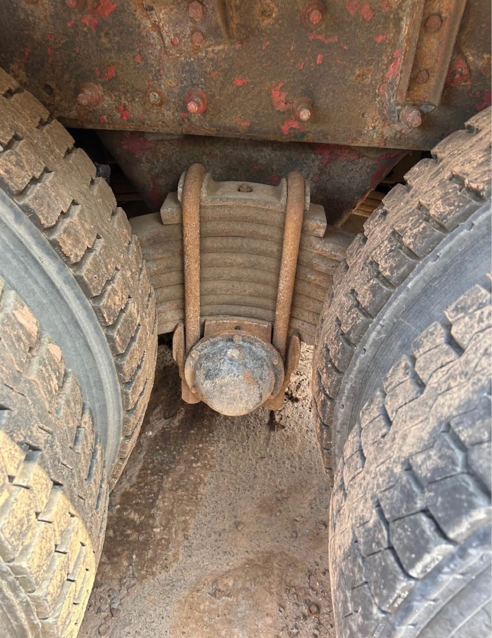 2001 MACK RD688 - Image 22