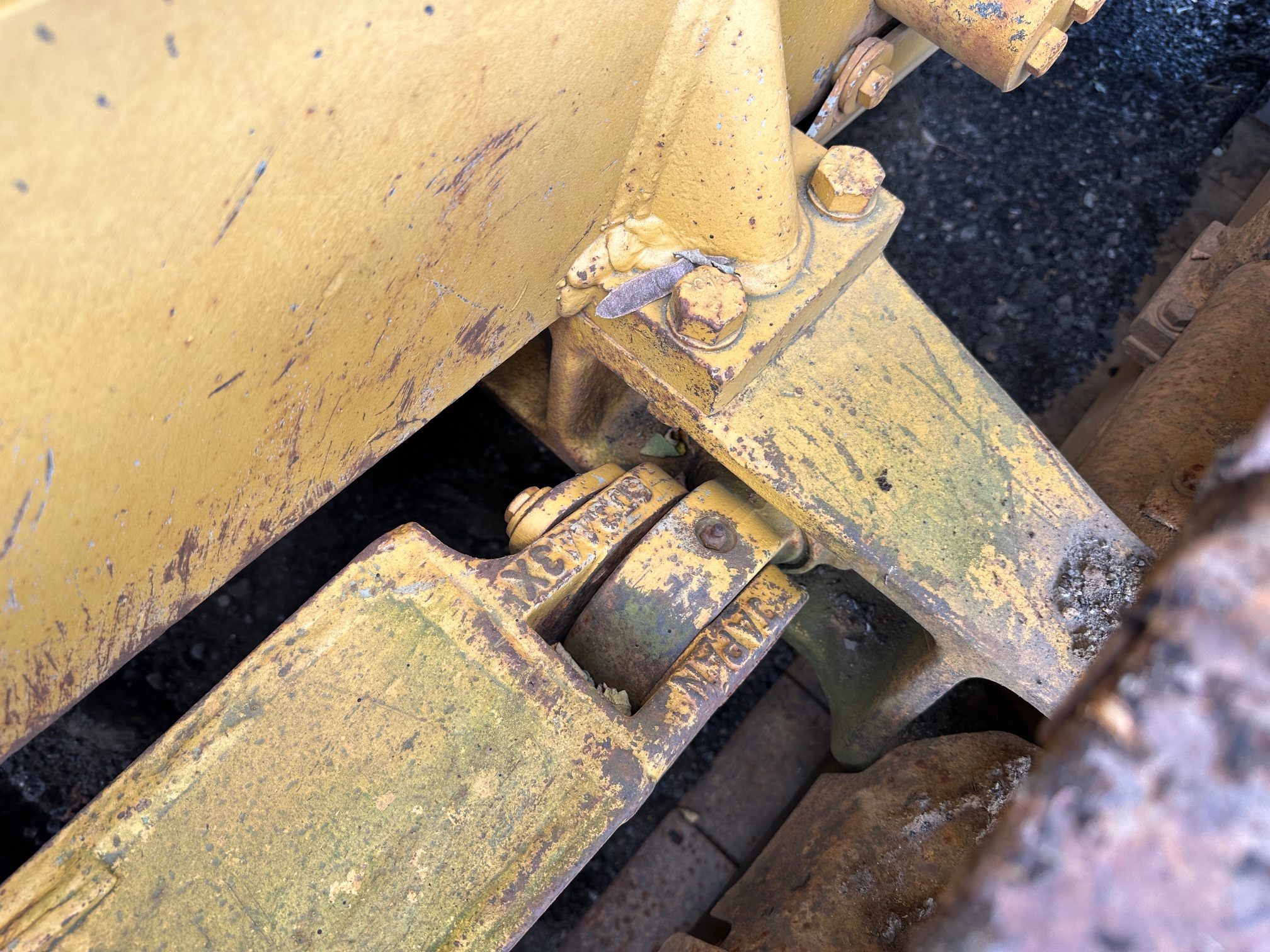 1994 CATERPILLAR D3C III - Image 21