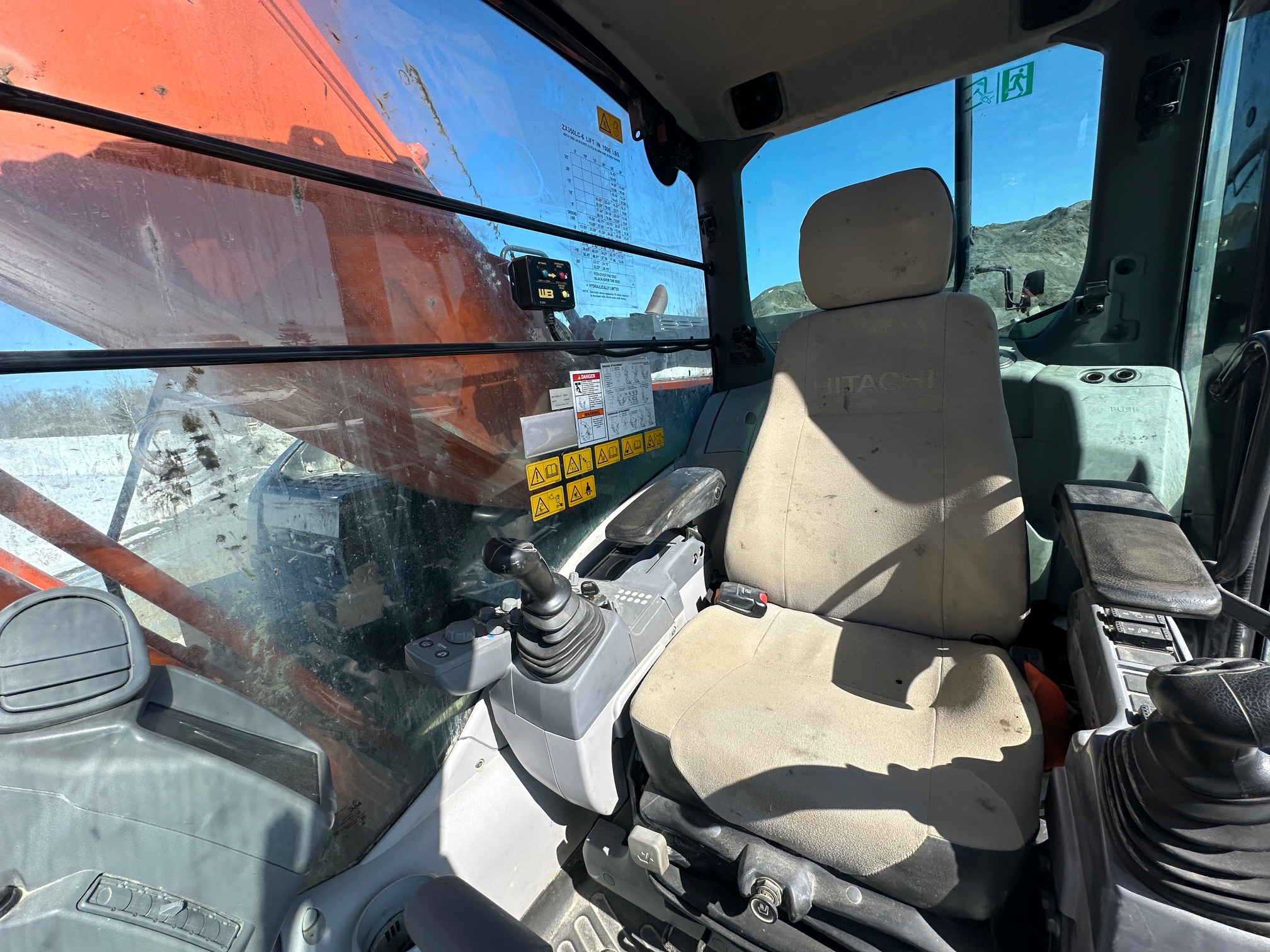 2022 HITACHI ZX350-LC6 - Image 31