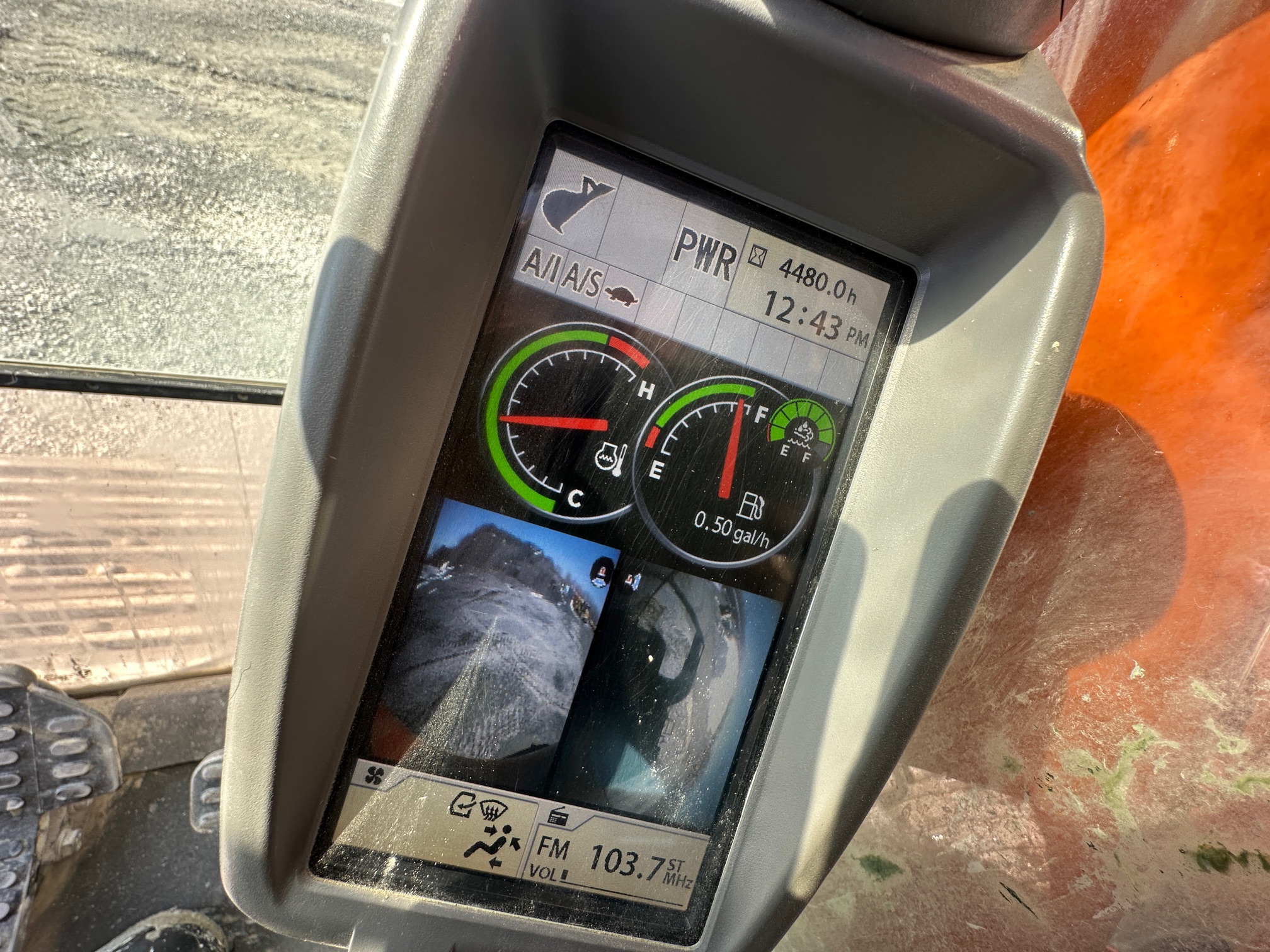 2022 HITACHI ZX350-LC6 - Image 32