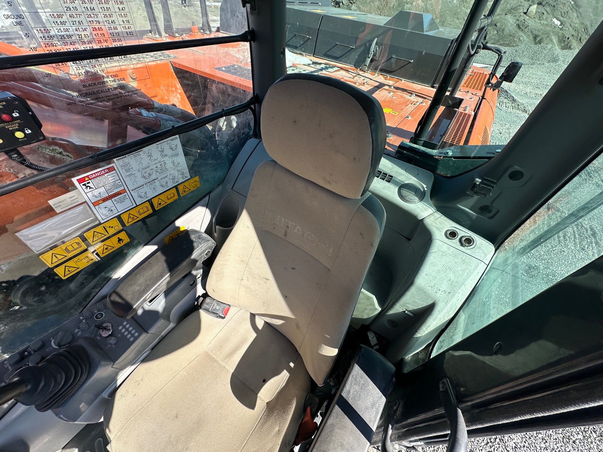 2022 HITACHI ZX350-LC6 - Image 39