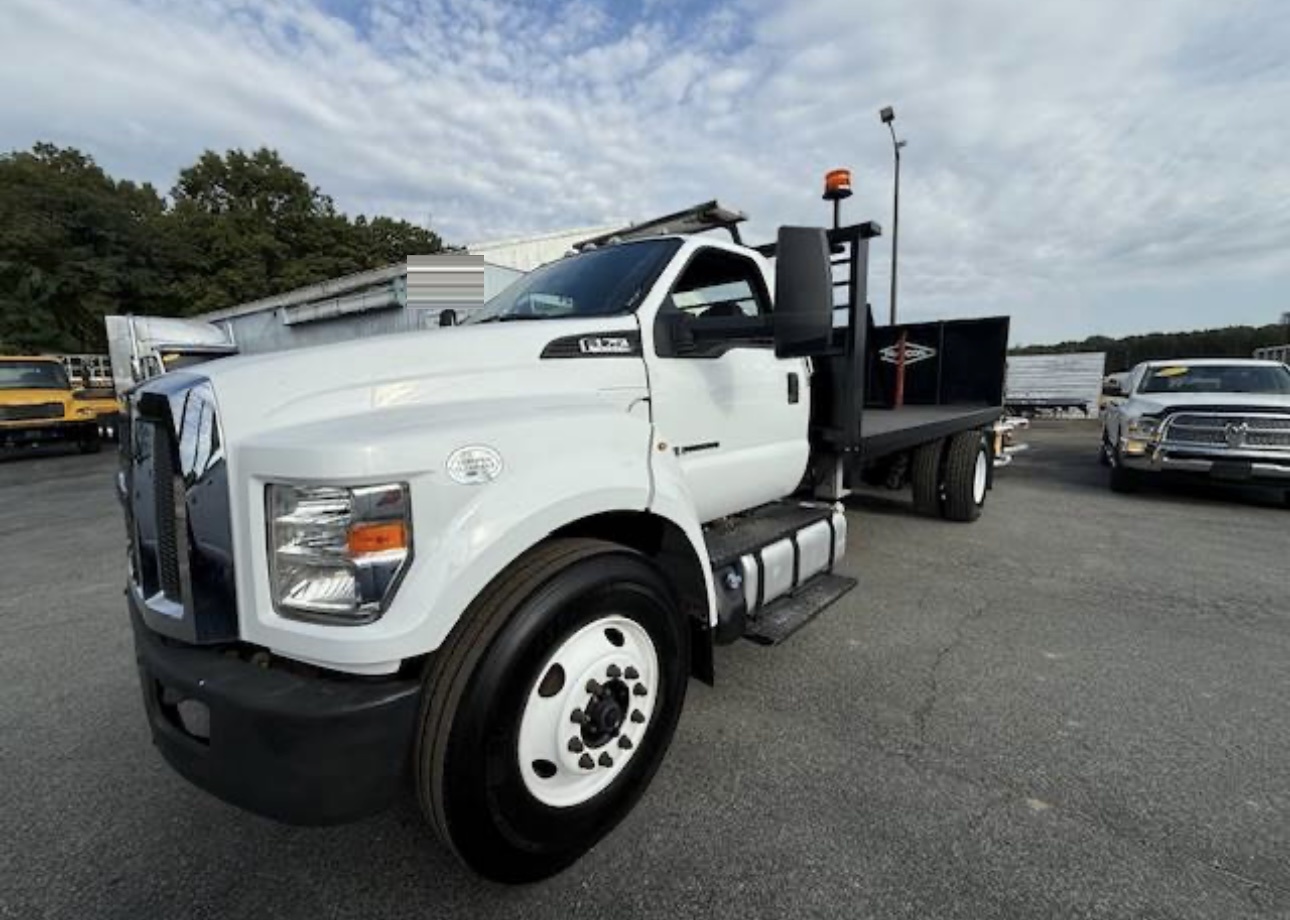 2016 FORD F750 - Image 6