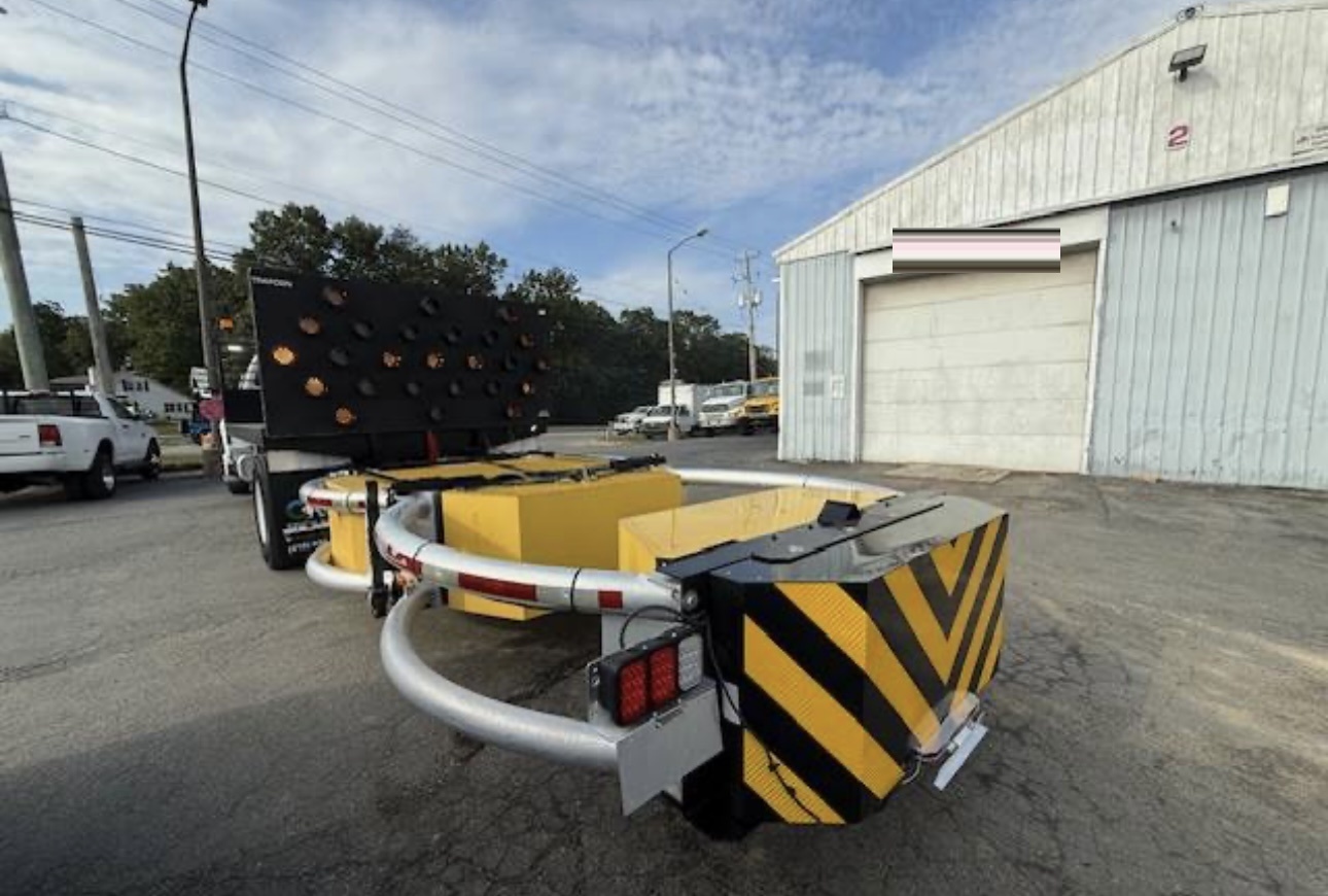 2016 FORD F750 - Image 12