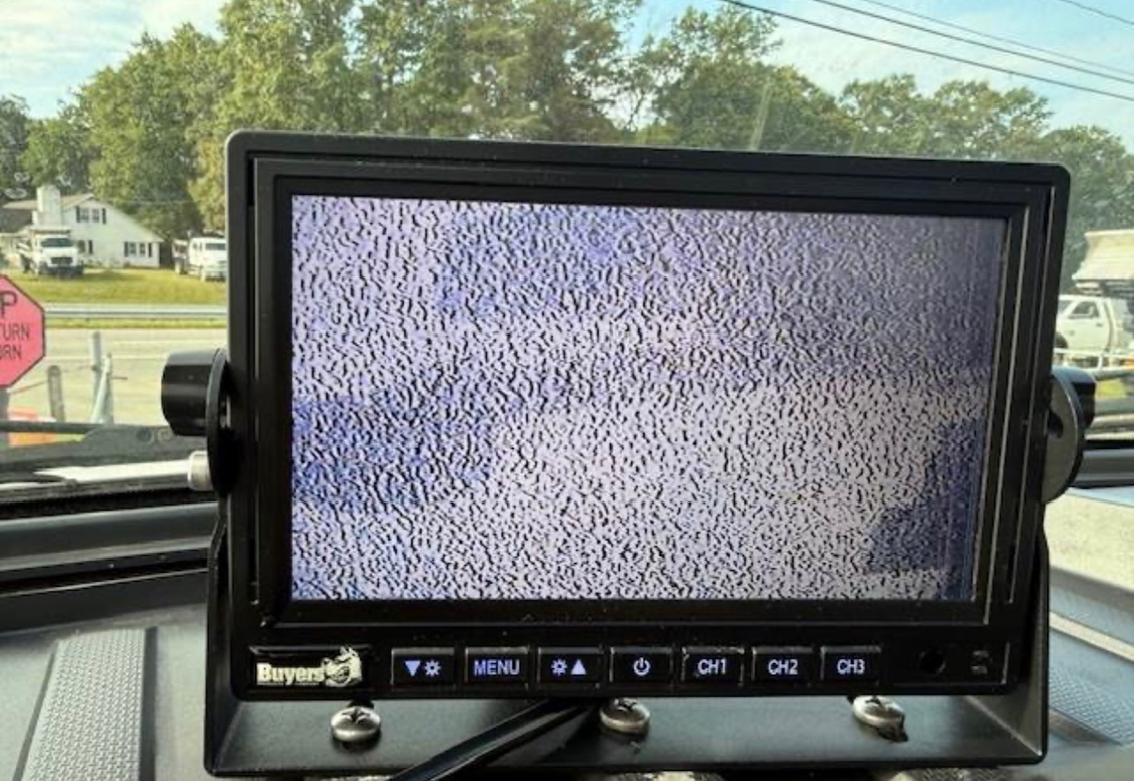 2016 FORD F750 - Image 26