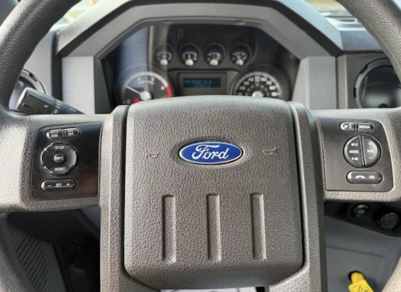 2016 FORD F750 - Image 28
