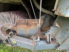 2002 GMC T1500 - Image 12