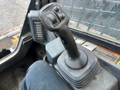 2017 DEERE 330G - Image 16