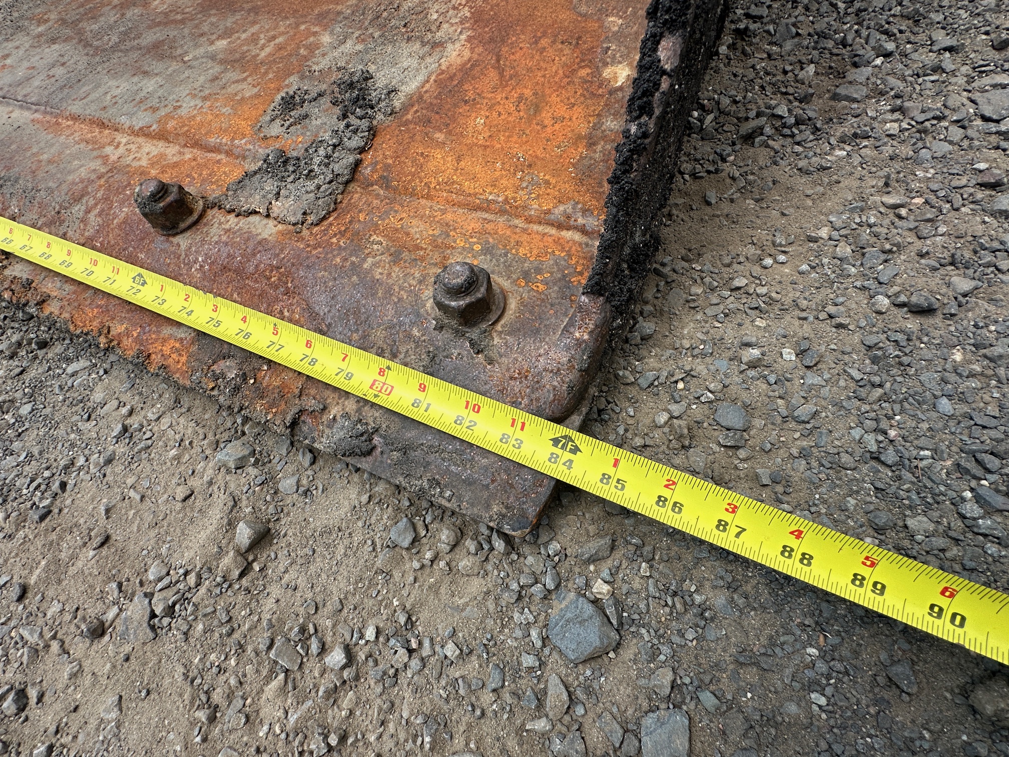 2017 DEERE 330G - Image 22