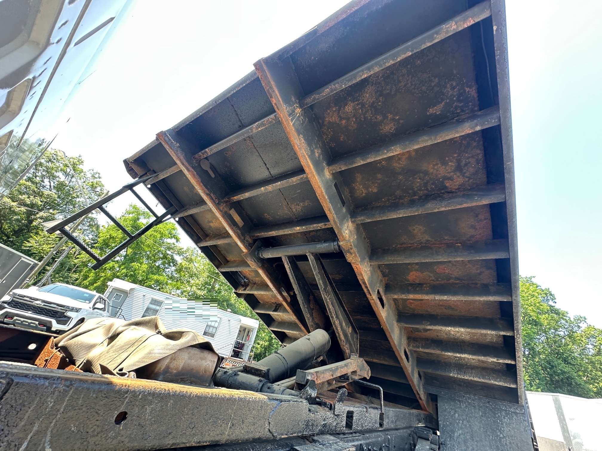 2015 FORD F550 Dump Body - view 11 of 35