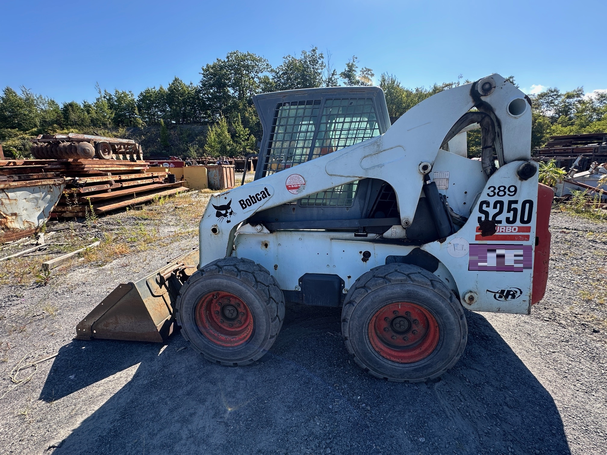 2002 BOBCAT S250 - view 7 of 26