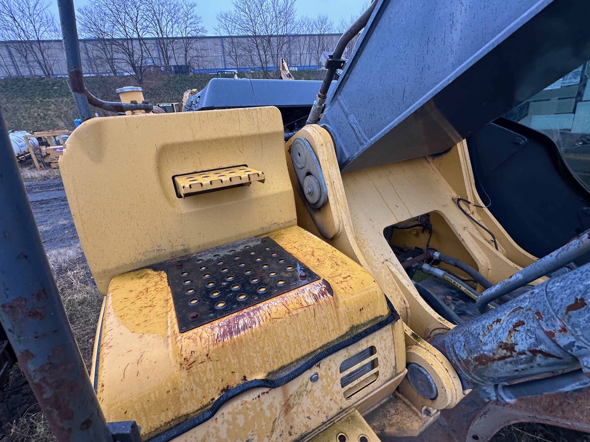 2006 DEERE 350D LC - Image 25