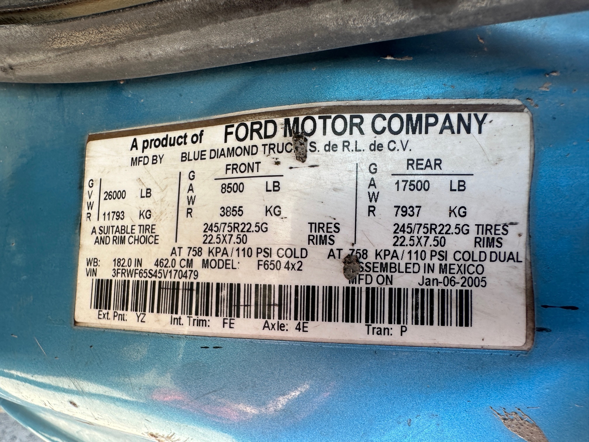 2005 FORD F650 City Pump Truck - Image 14