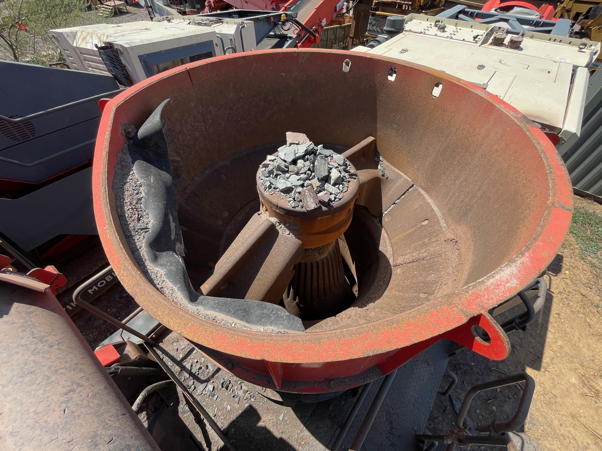 2017 SANDVIK QS331 - Image 32